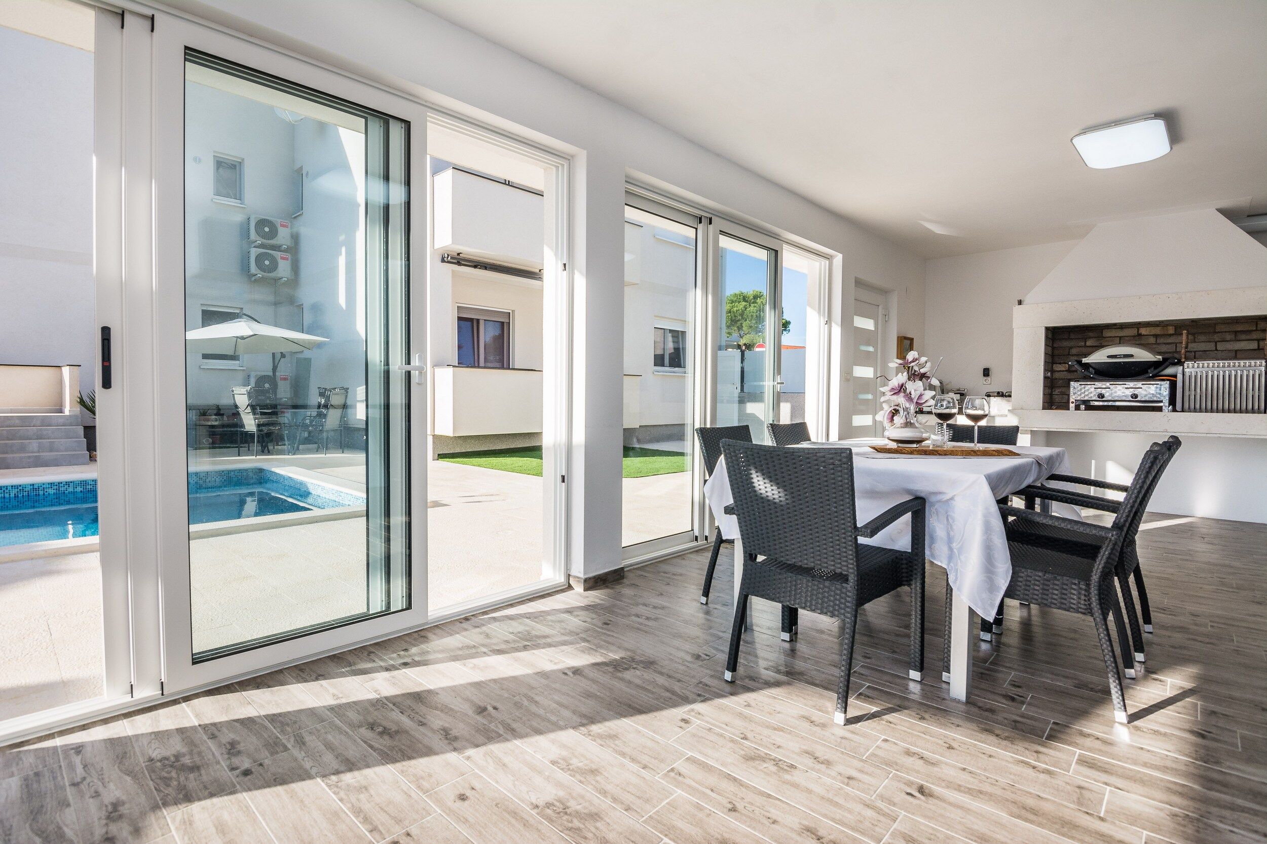 Apartments Olujic 50953-A2