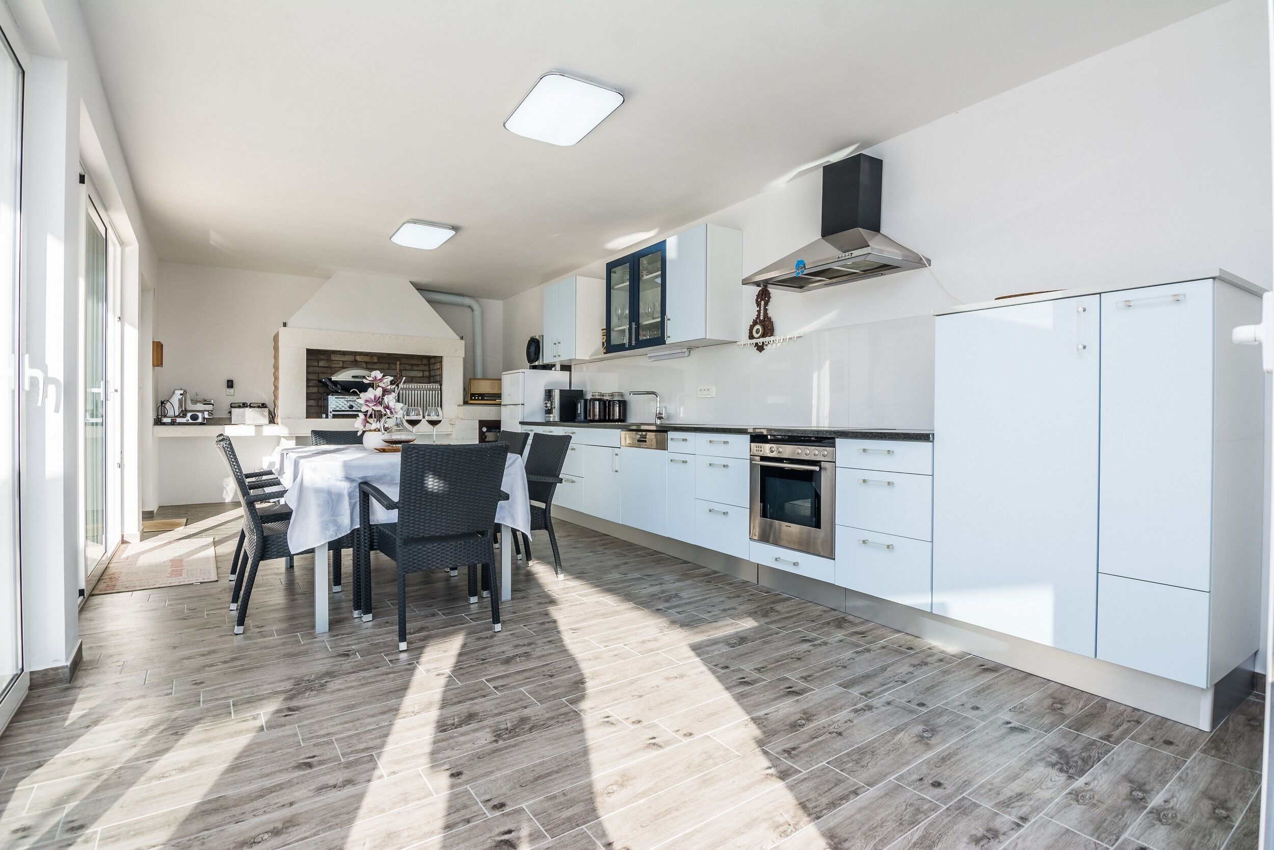 Apartments Olujic 50953-A2