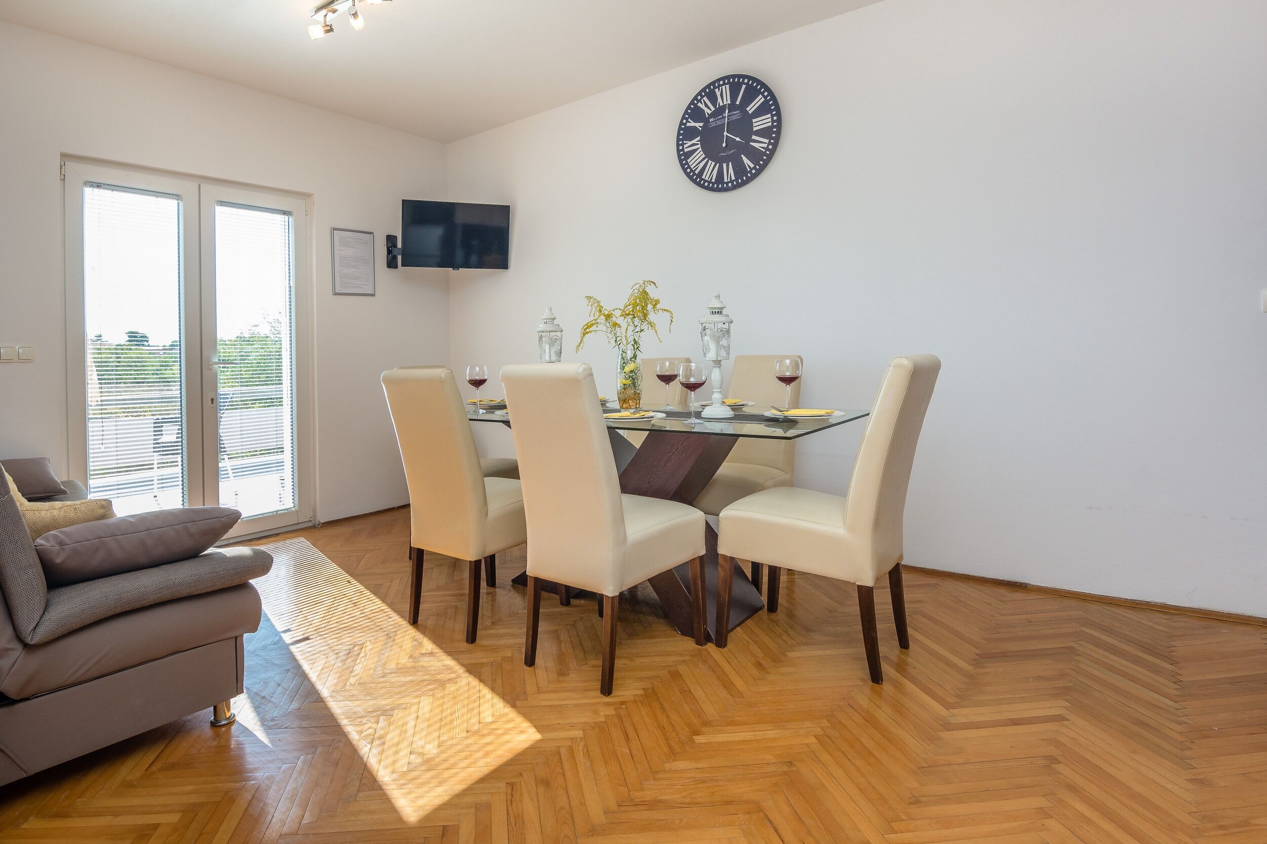 Apartment Radovic Nives 17324-A1