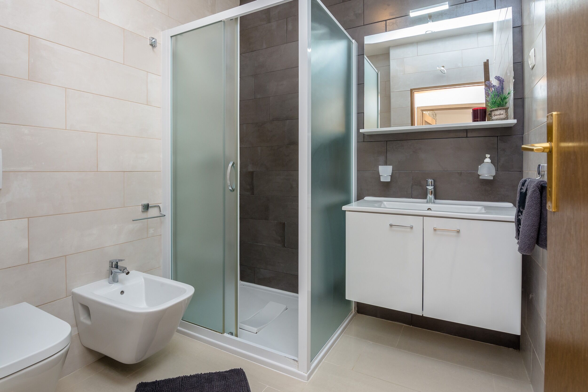 Apartment Radovic Nives 17324-A1