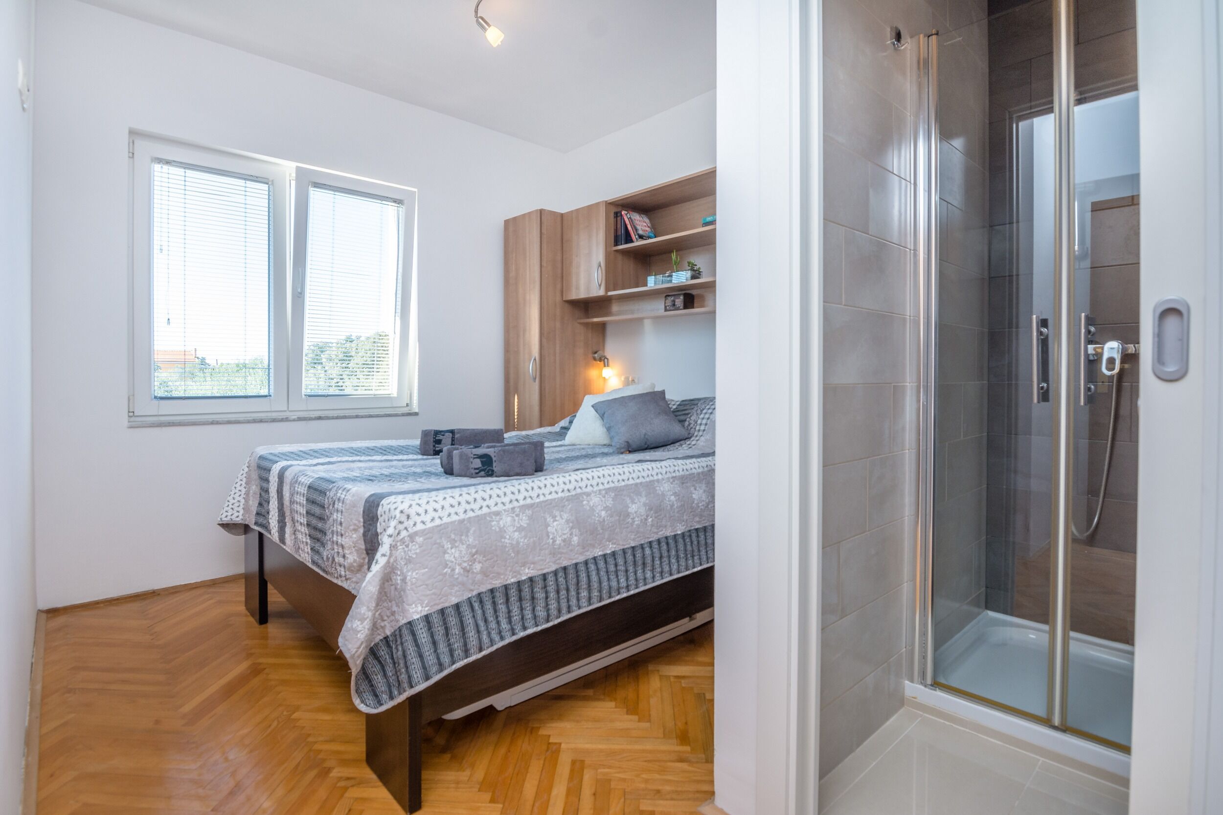 Apartment Radovic Nives 17324-A1
