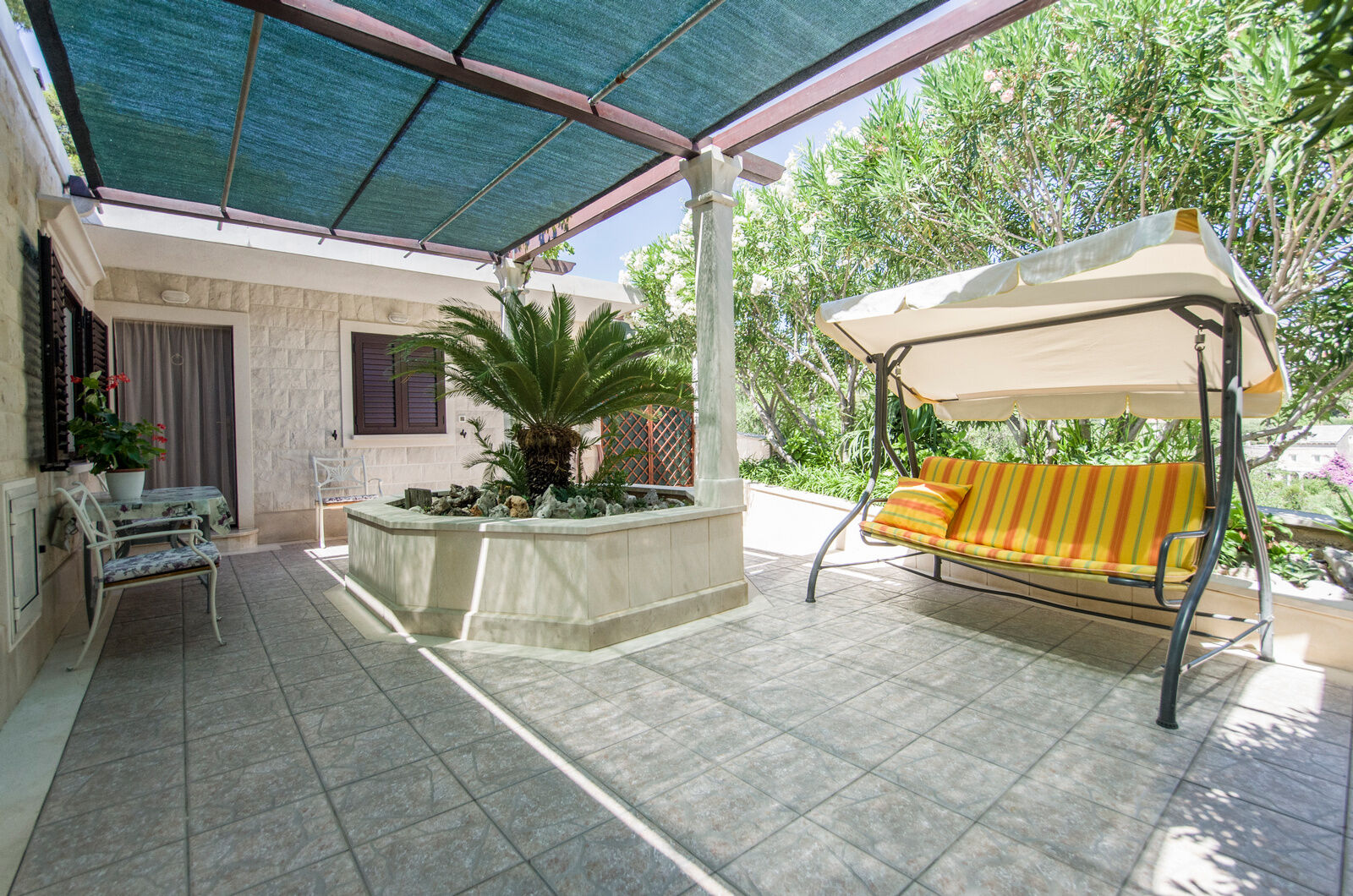 House Vinka 39651-K1