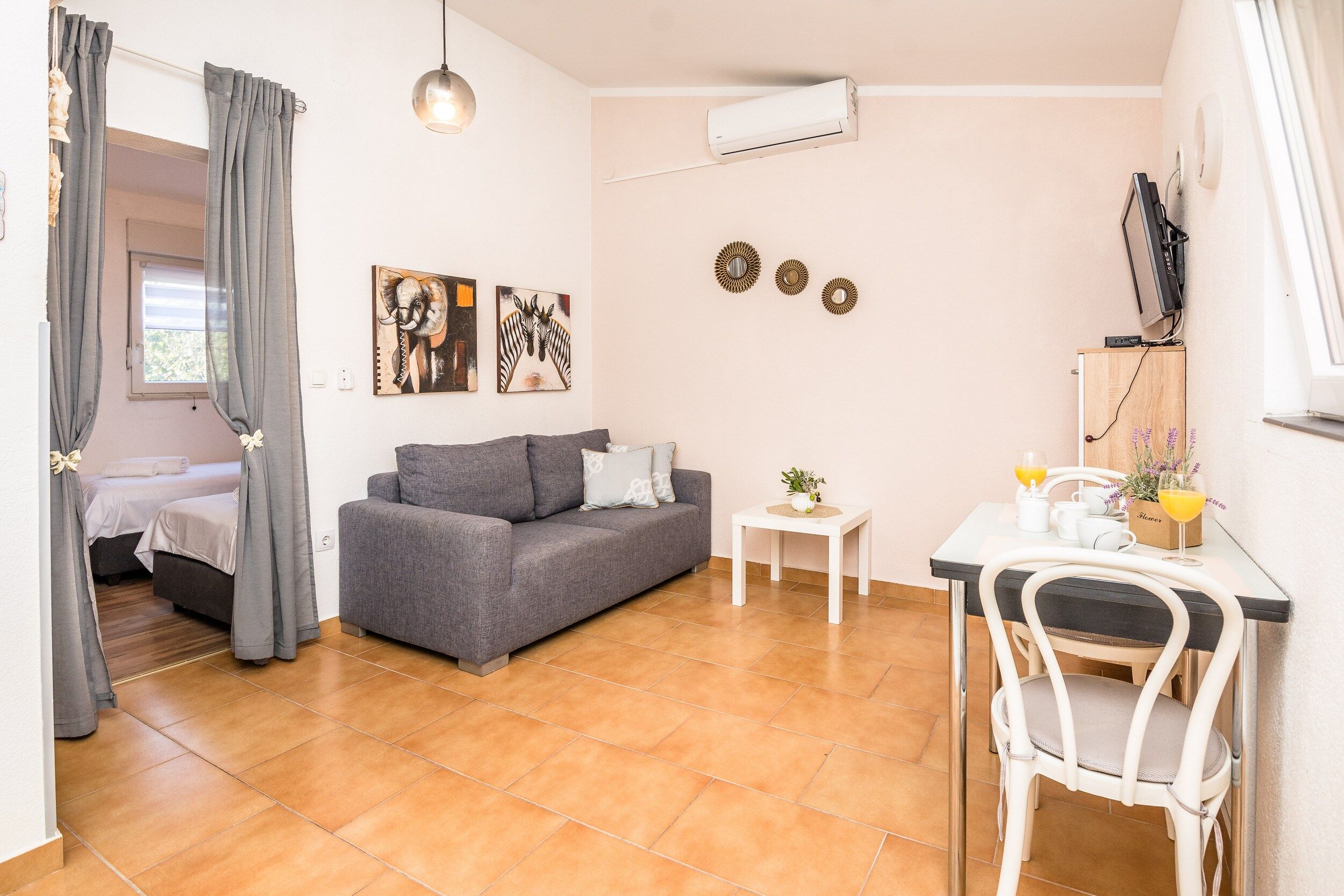 Apartments Genster 18437-A2