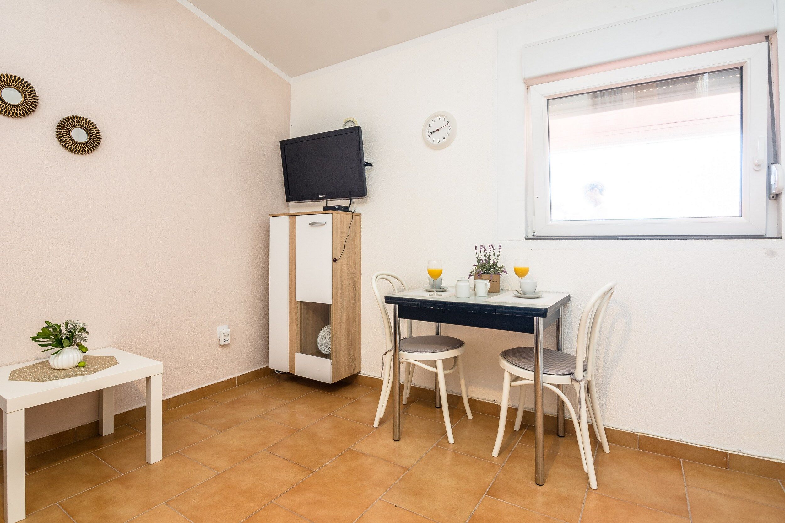 Apartments Genster 18437-A2