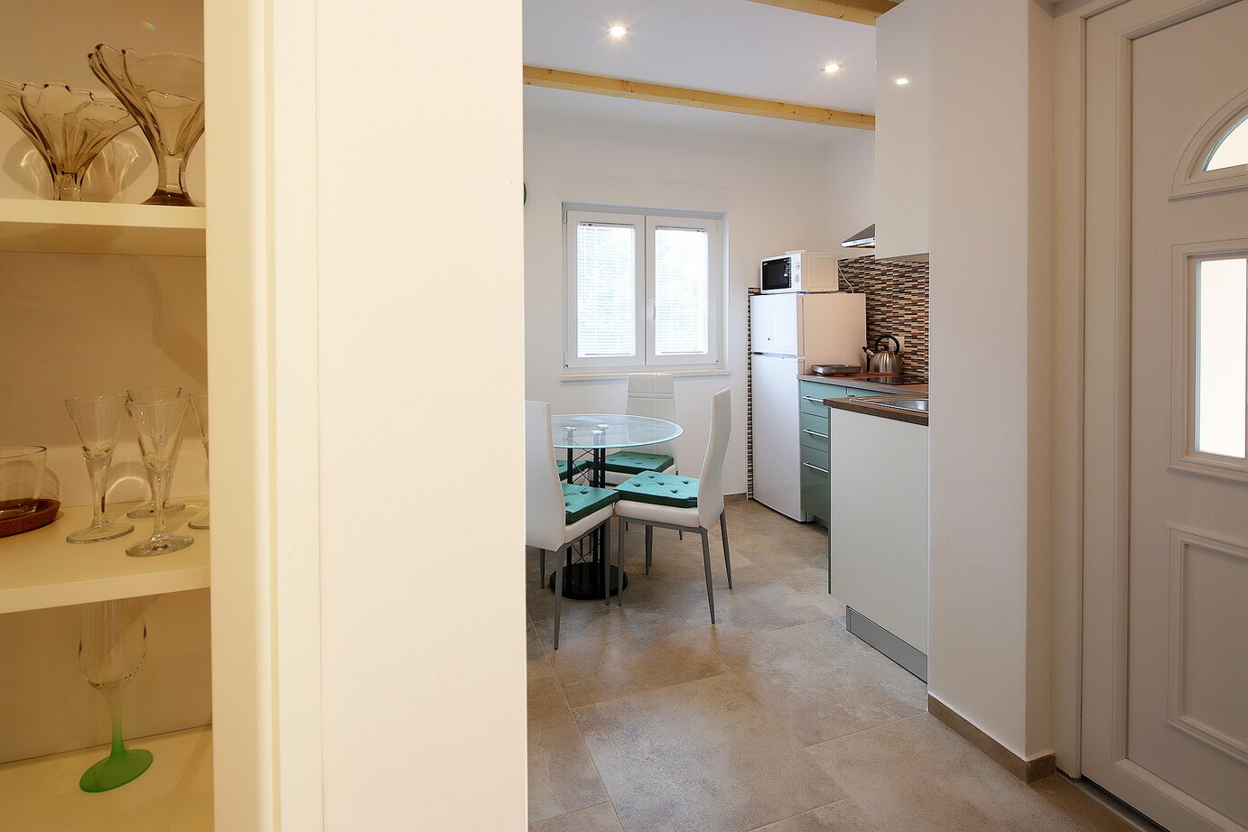 Apartments Sonja 90021-A2