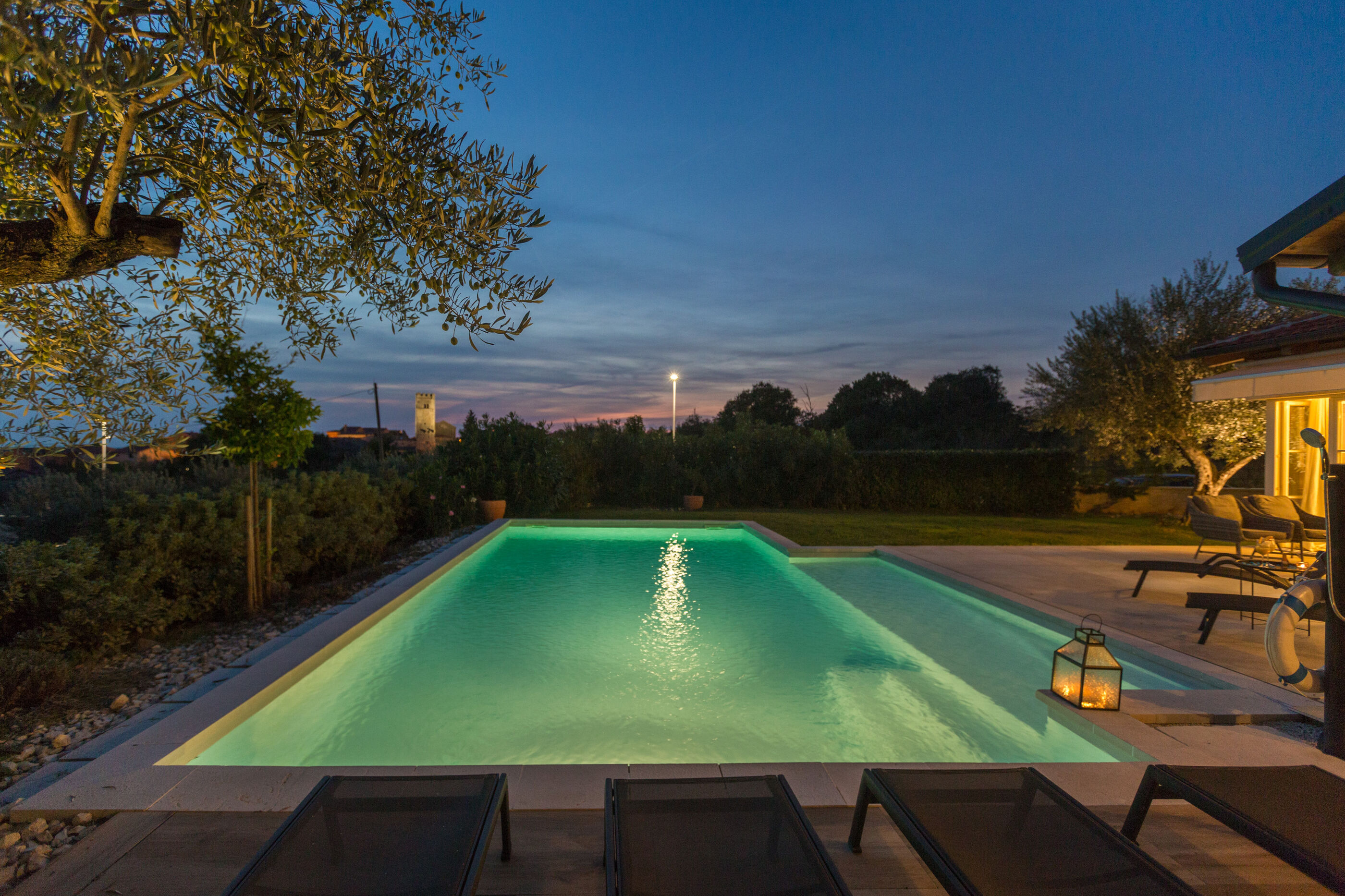 Villa Nar s bazenom i predivnim panoramskim pogledom V2261-K1
