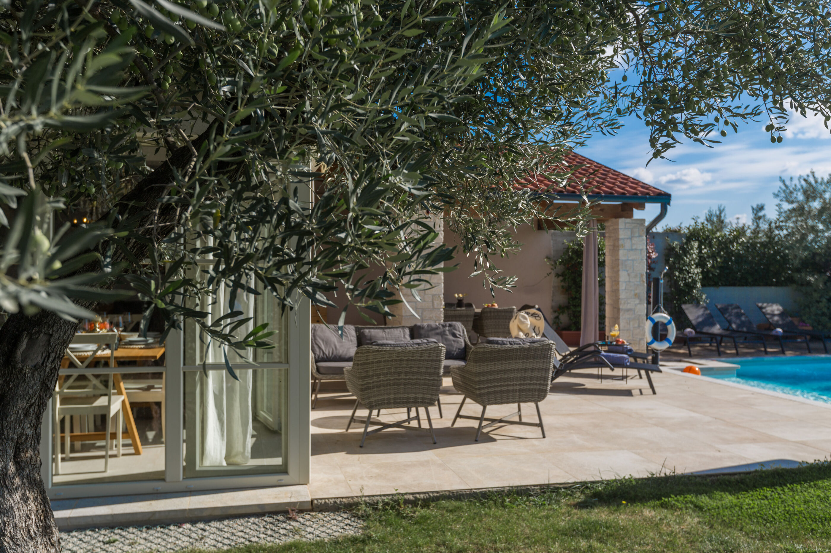 Villa Nar s bazenom i predivnim panoramskim pogledom V2261-K1