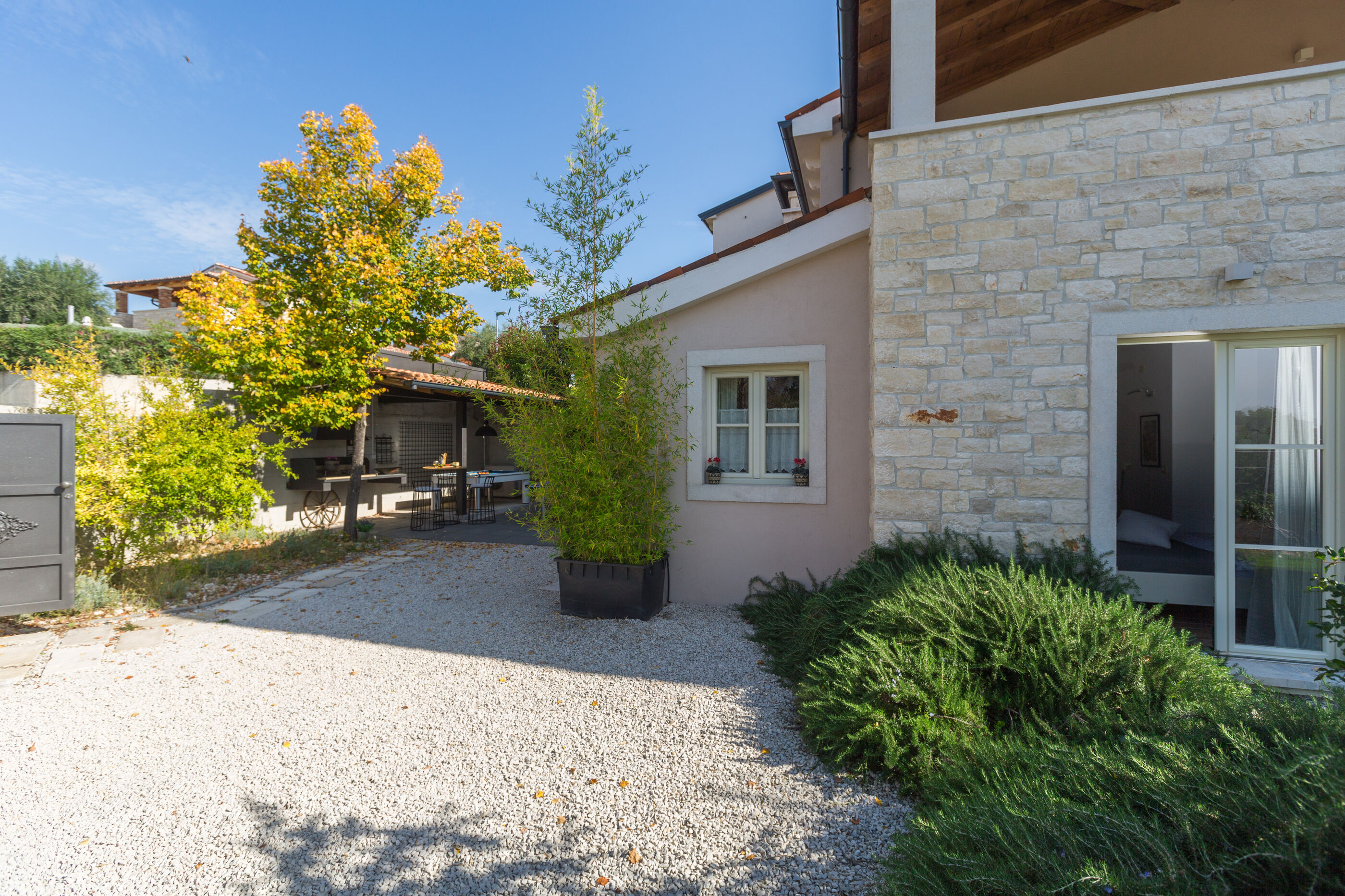 Villa Nar s bazenom i predivnim panoramskim pogledom V2261-K1