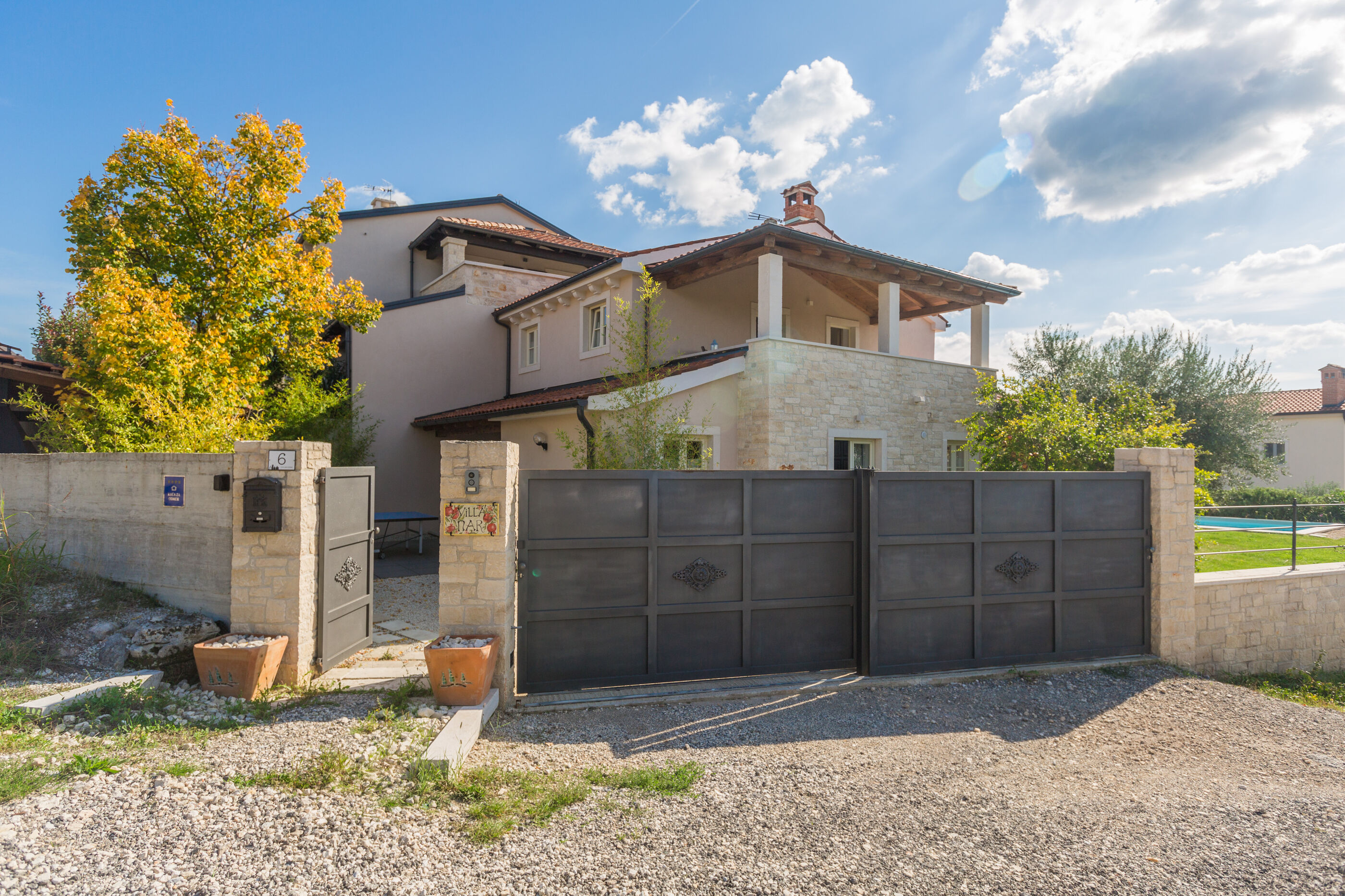 Villa Nar s bazenom i predivnim panoramskim pogledom V2261-K1