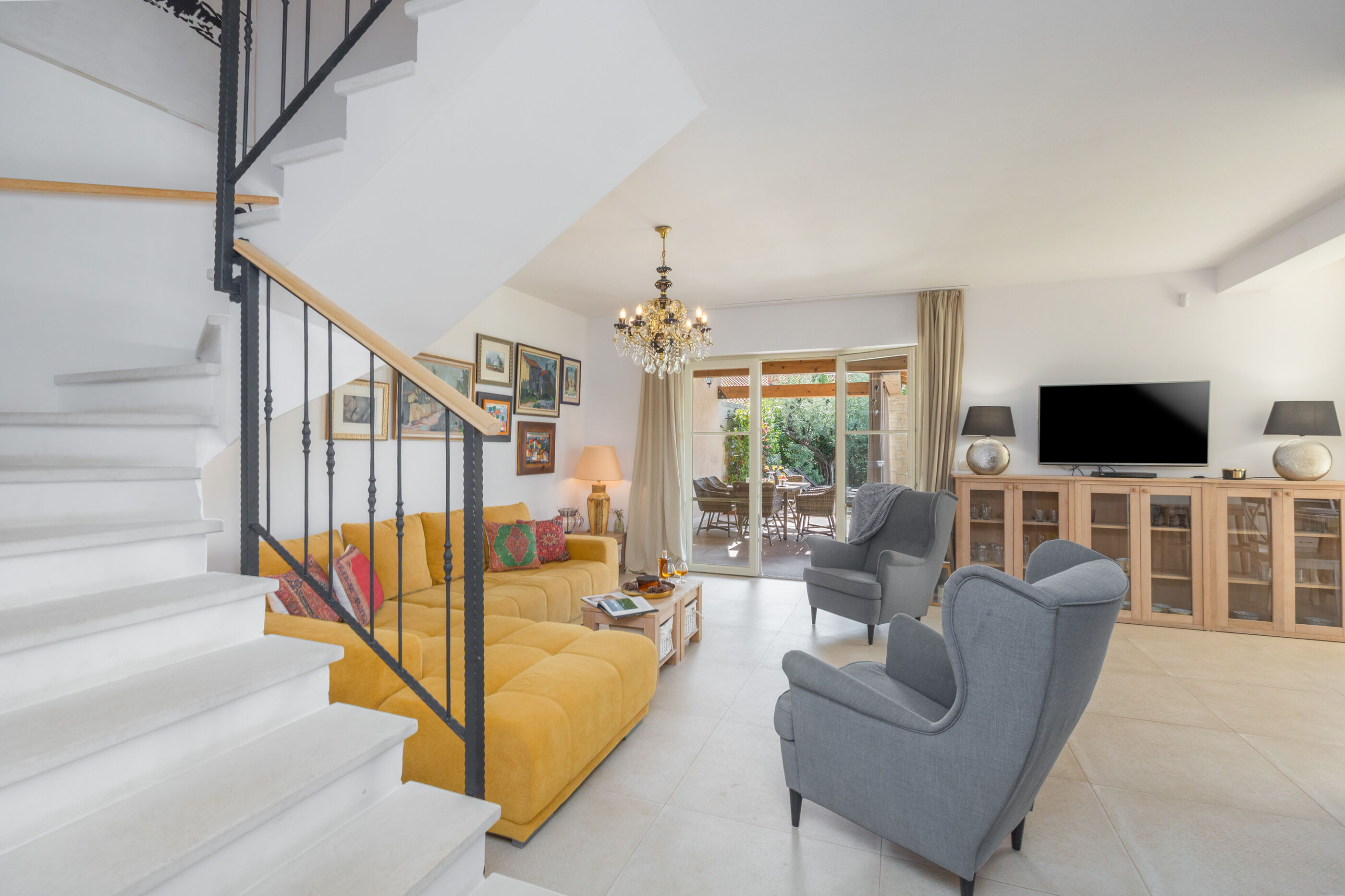 Villa Nar s bazenom i predivnim panoramskim pogledom V2261-K1