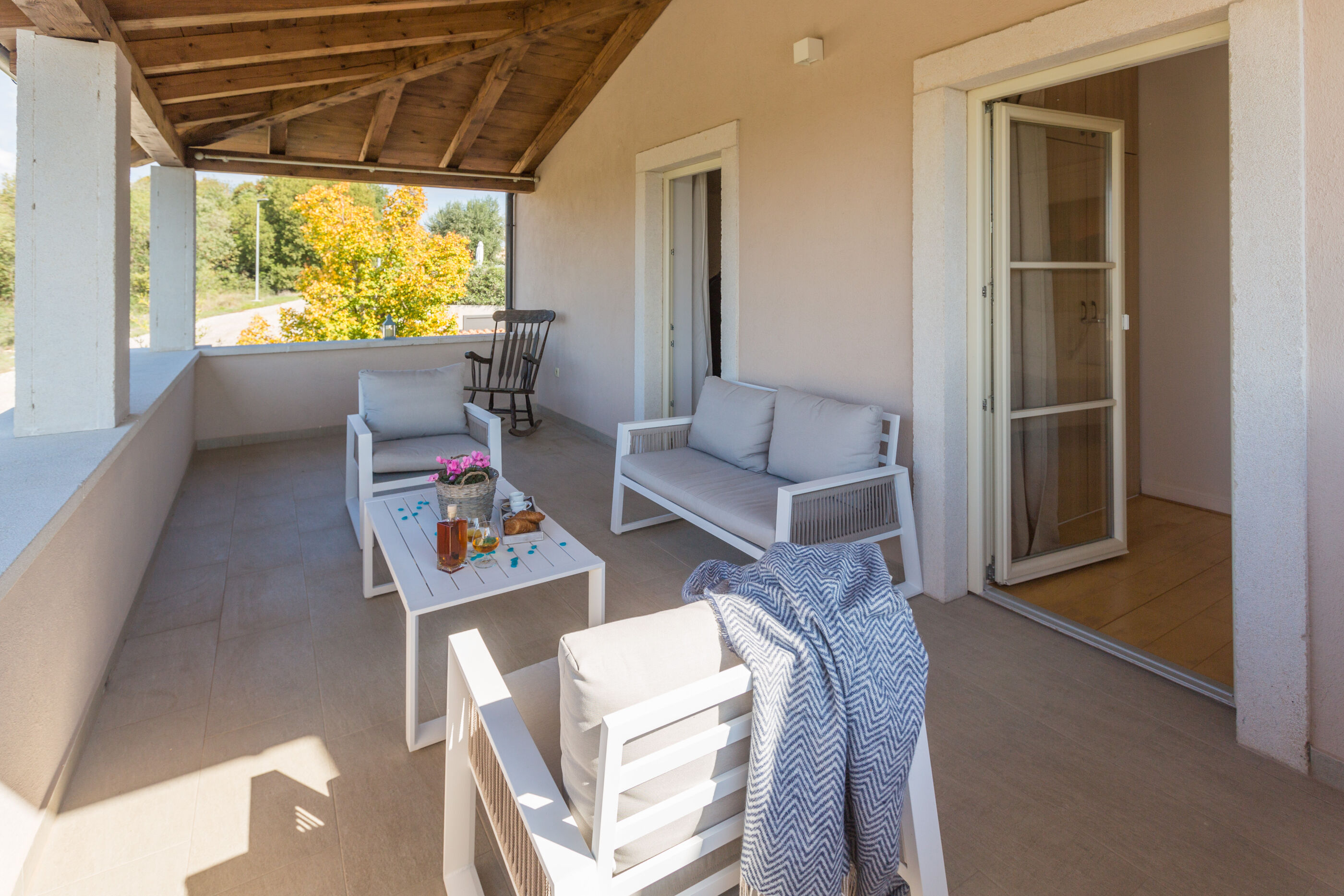Villa Nar s bazenom i predivnim panoramskim pogledom V2261-K1