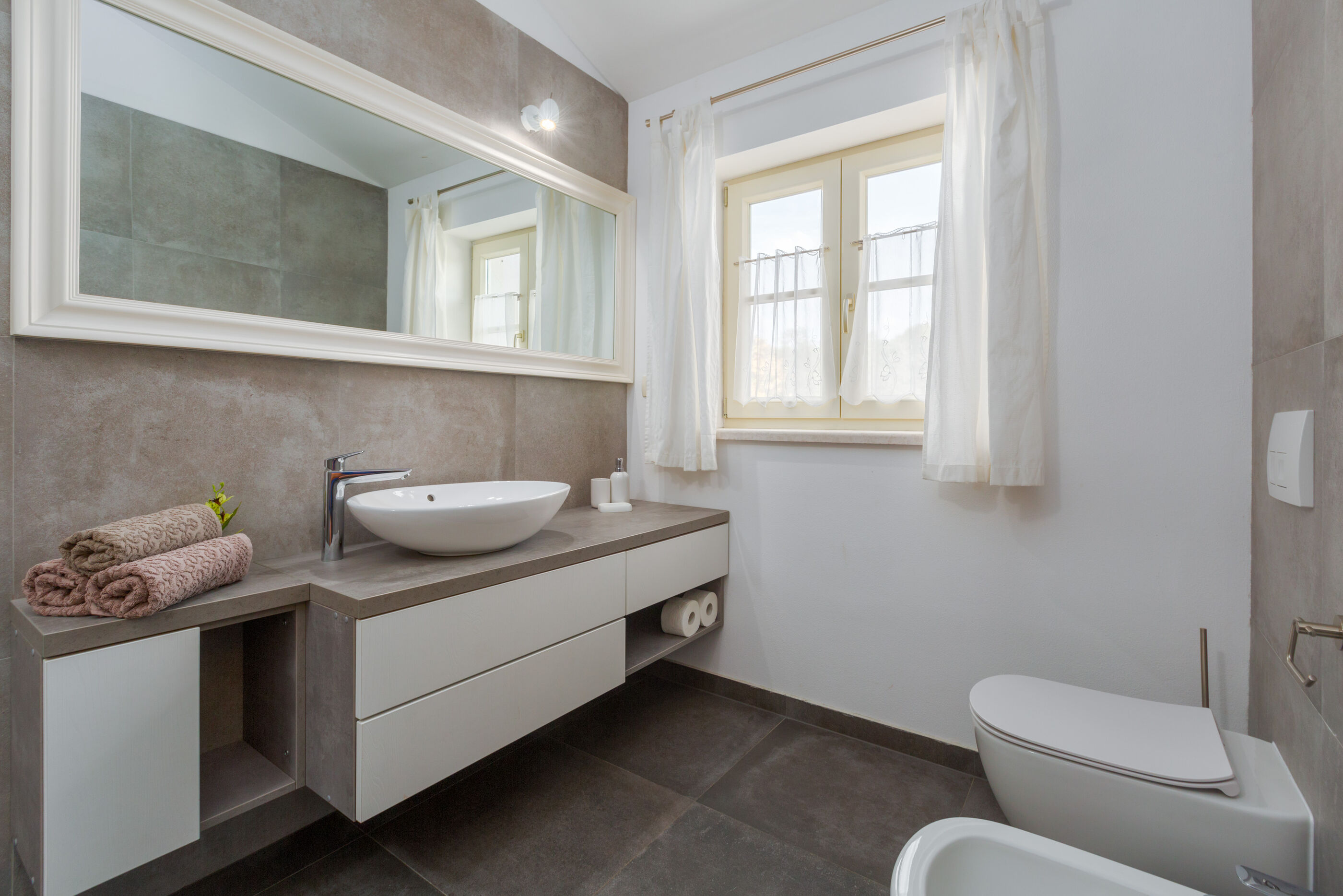 Villa Nar s bazenom i predivnim panoramskim pogledom V2261-K1