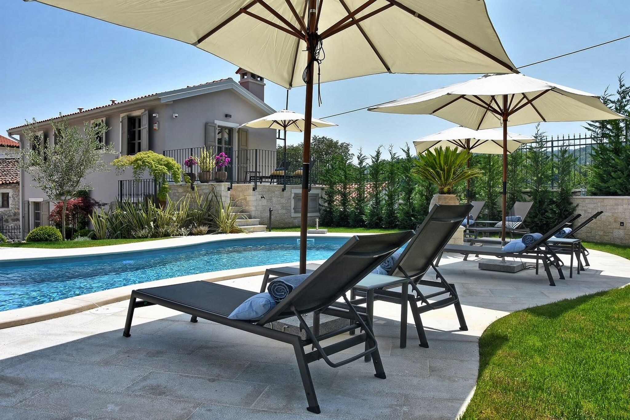 Villa Zita Exclusive 82687-K1