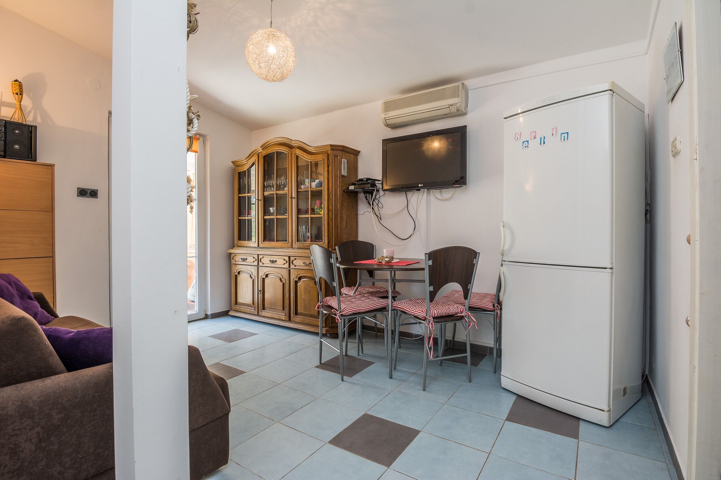 Apartments Horvatic 20748-A1