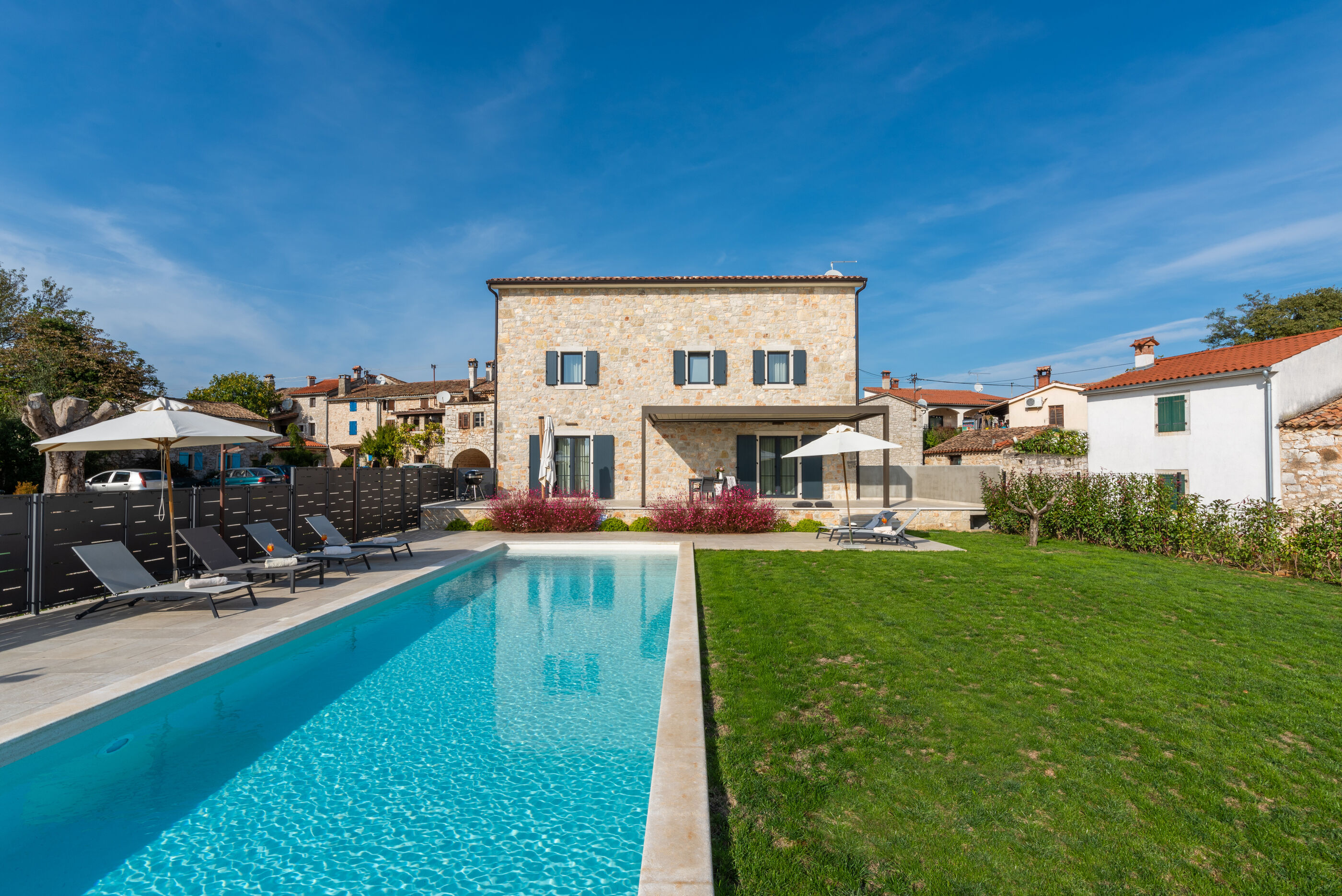 Villa Daniela s bazenom 89457-K1