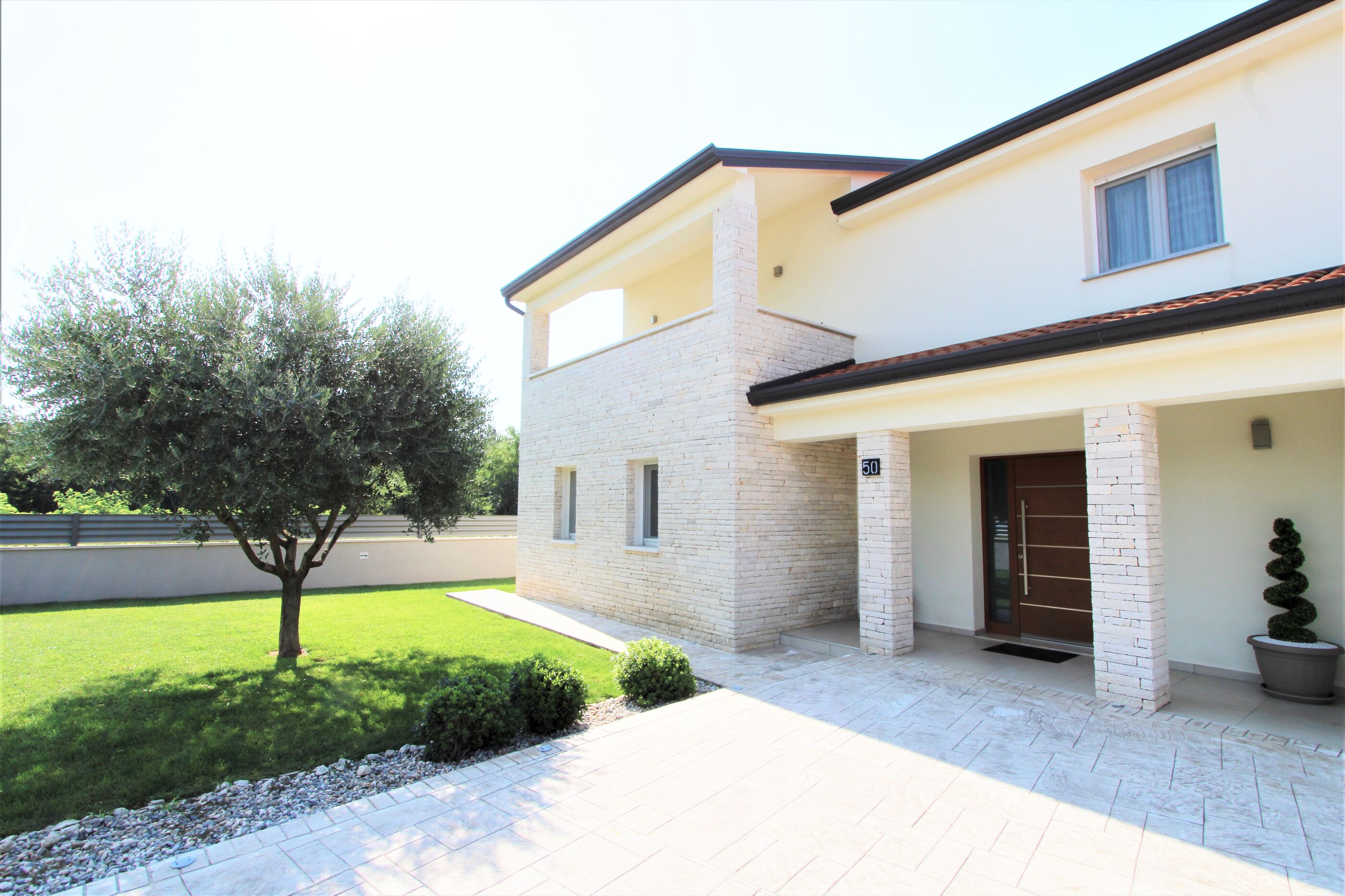 Villa Alex Exclusive 89458-K1