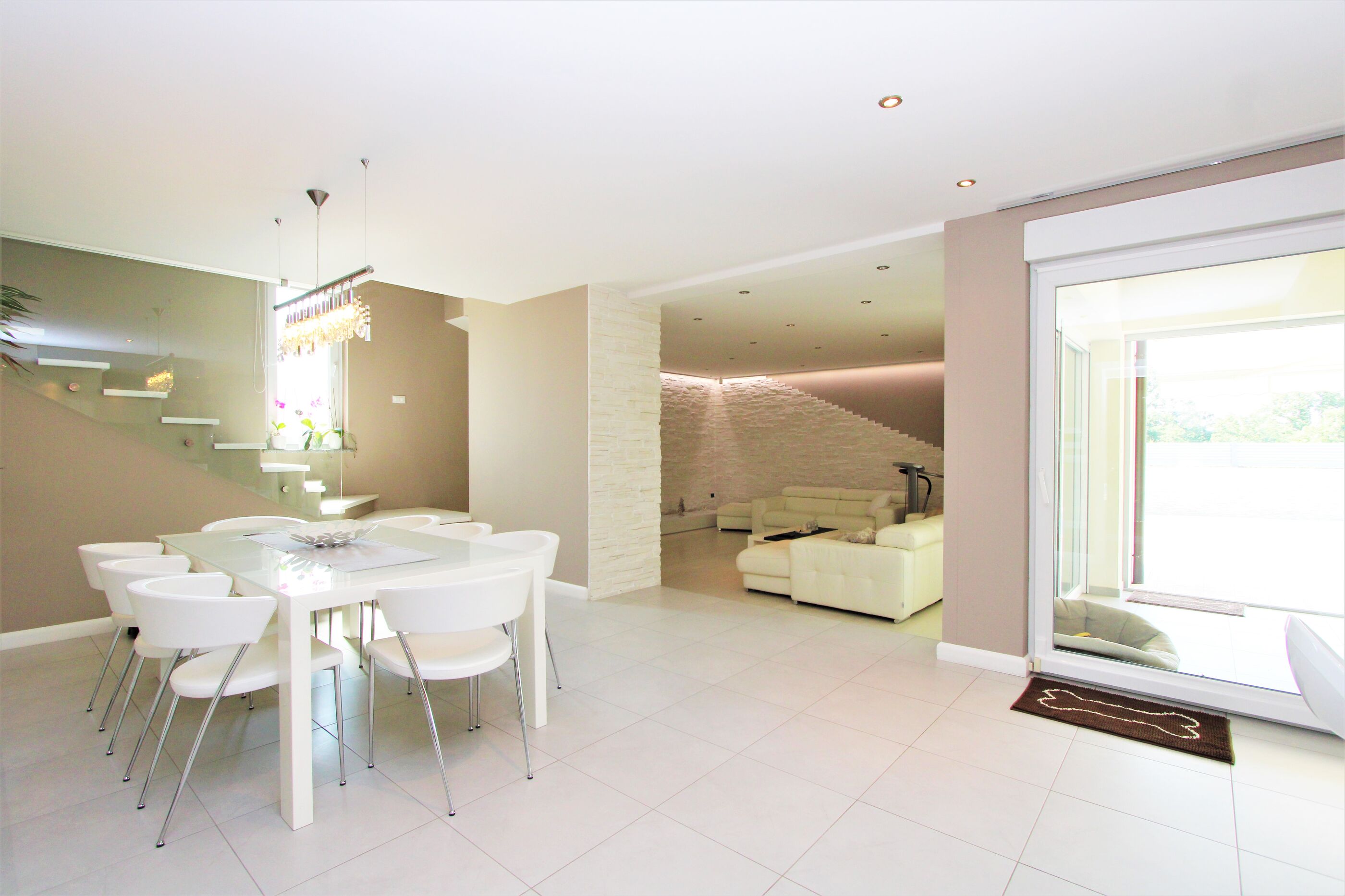 Villa Alex Exclusive 89458-K1