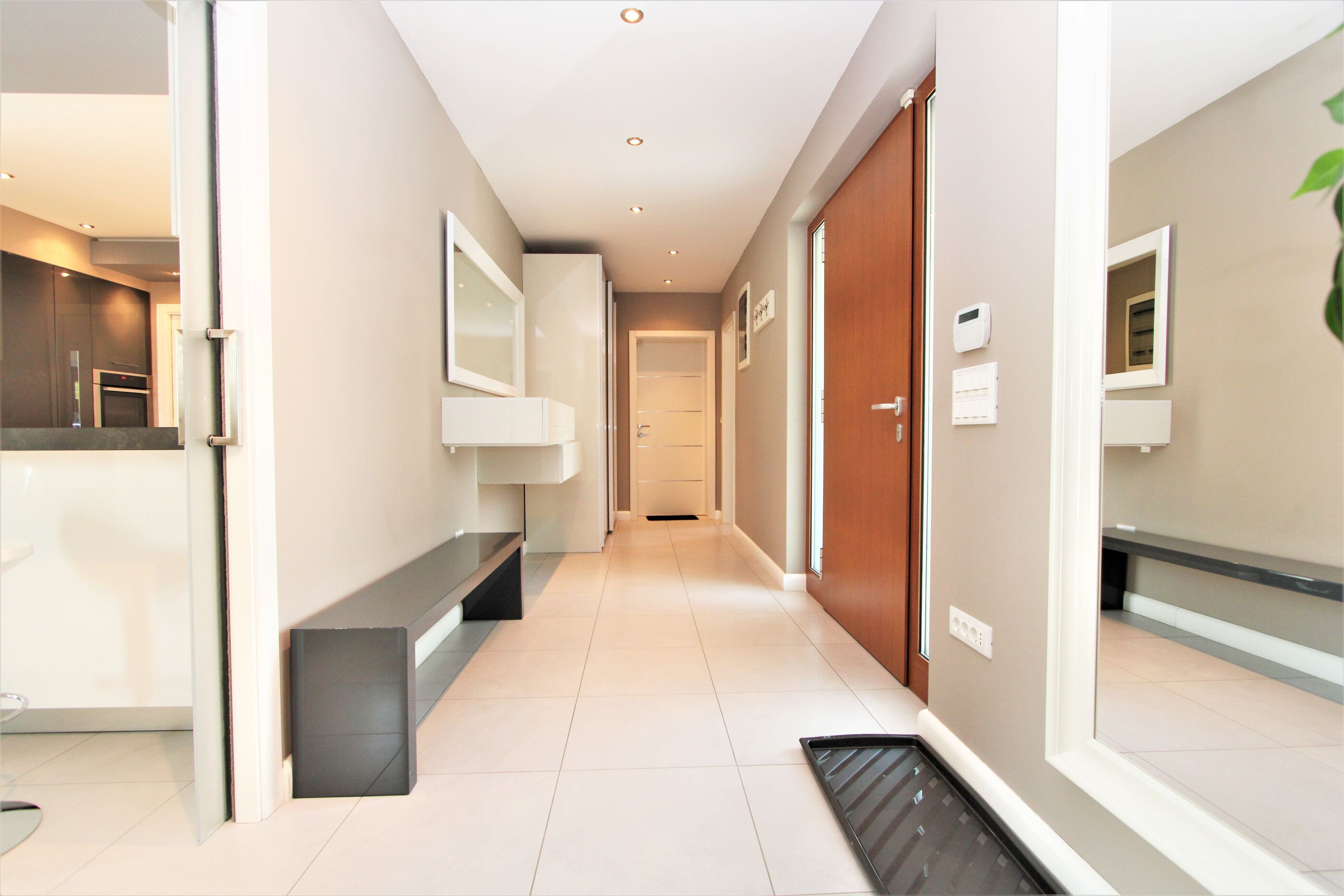 Villa Alex Exclusive 89458-K1