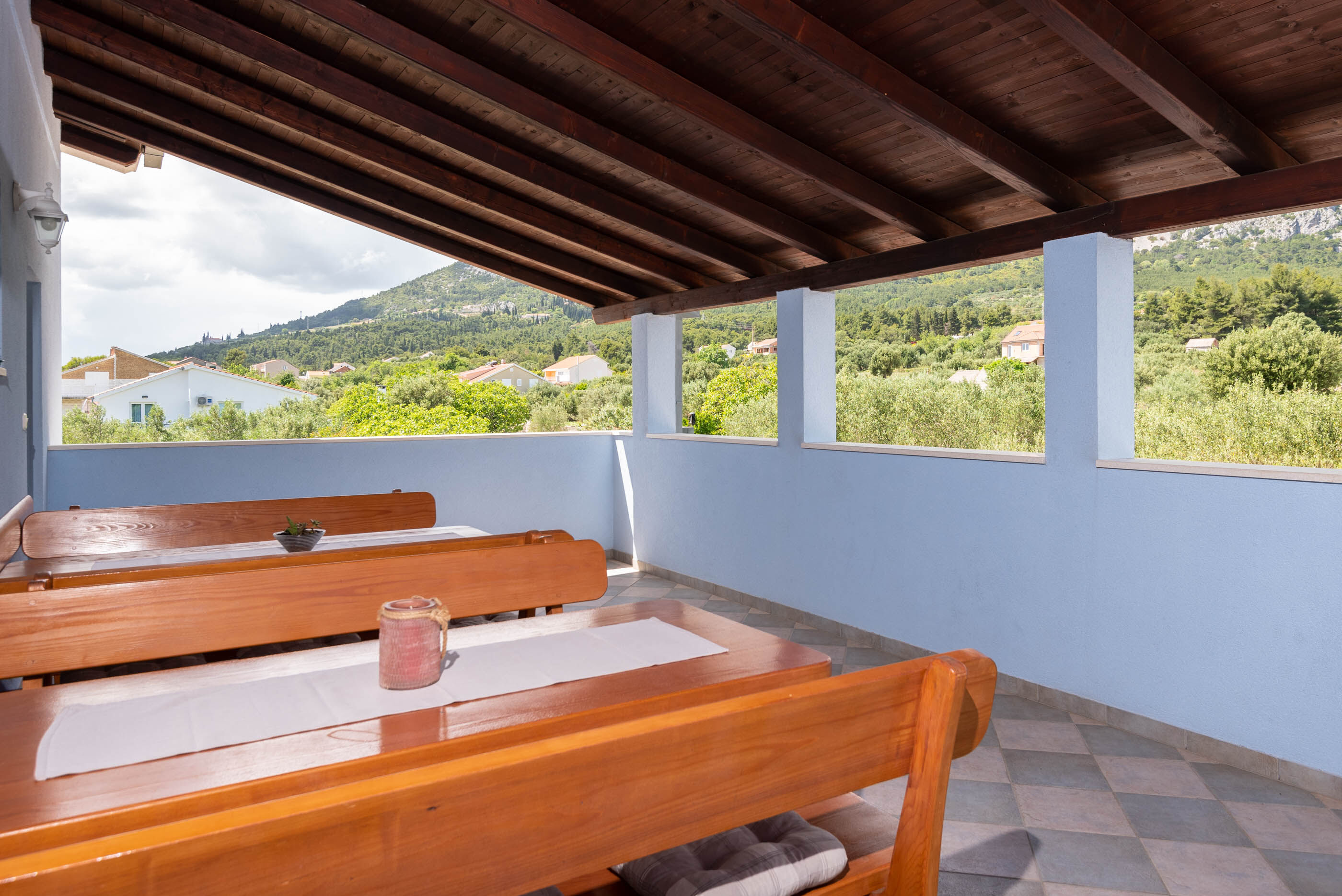 Apartments Ivana 32933-A1