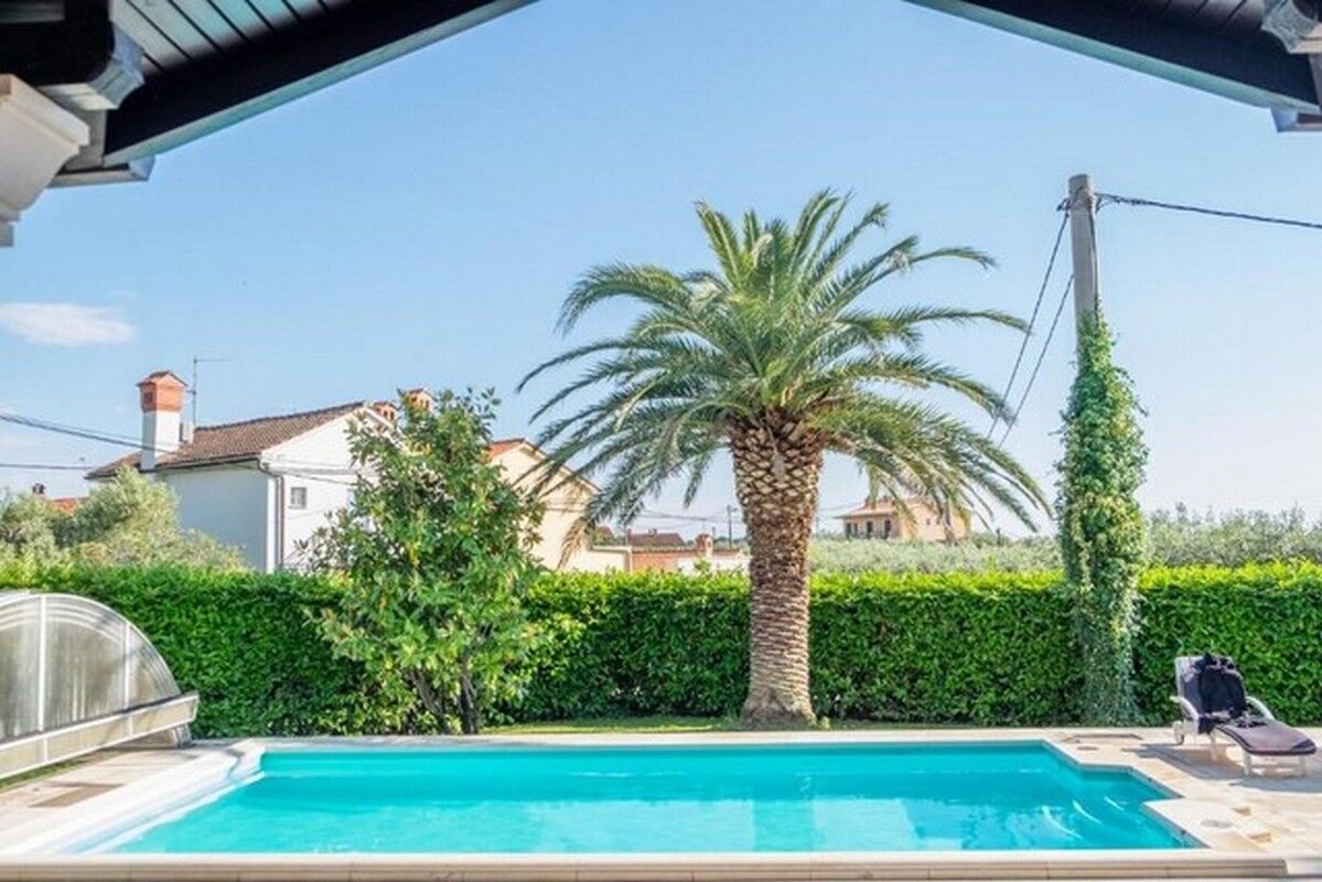 Villa Alberi with pool 90311-K1