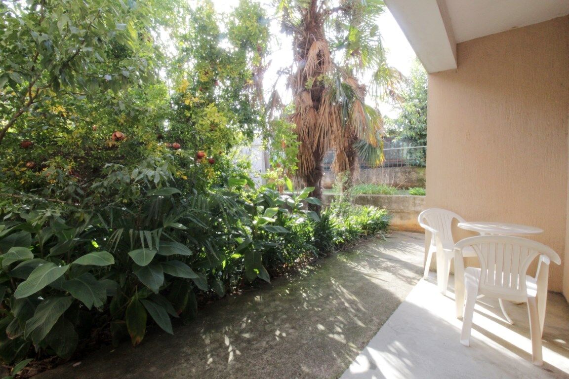 Apartments LEO with pool 90317-A1