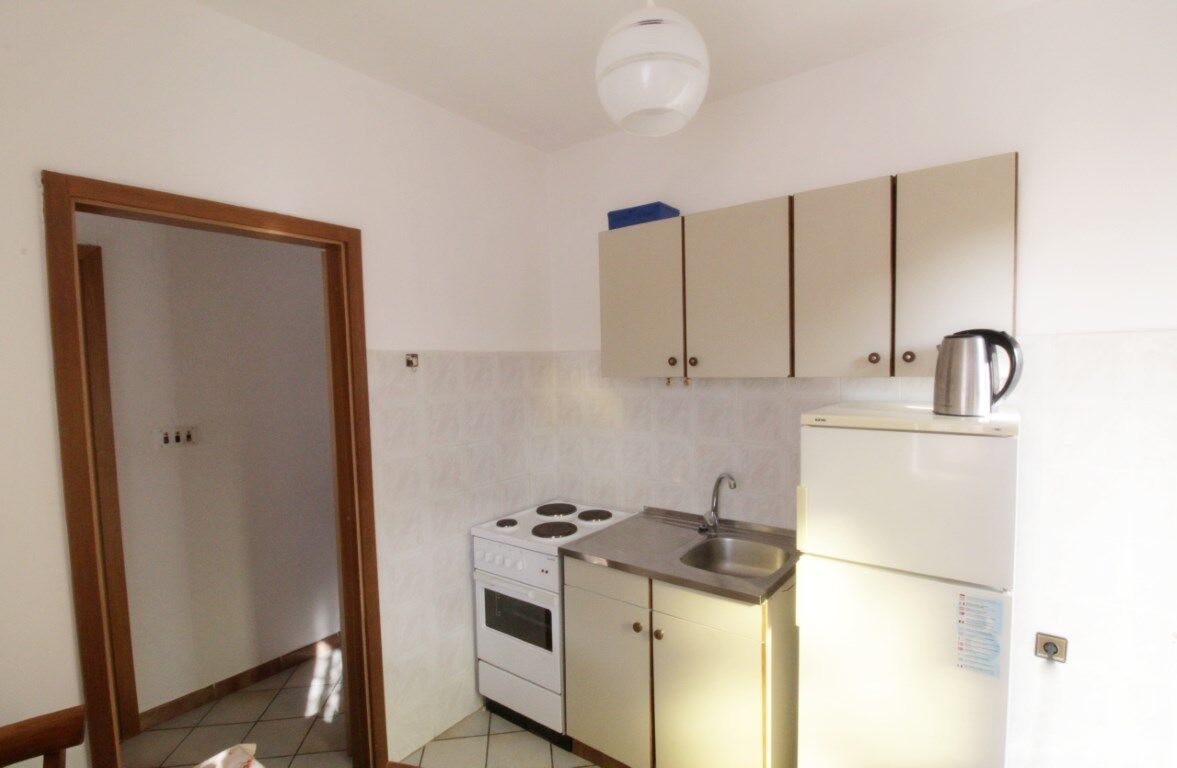 Apartments LEO with pool 90317-A2