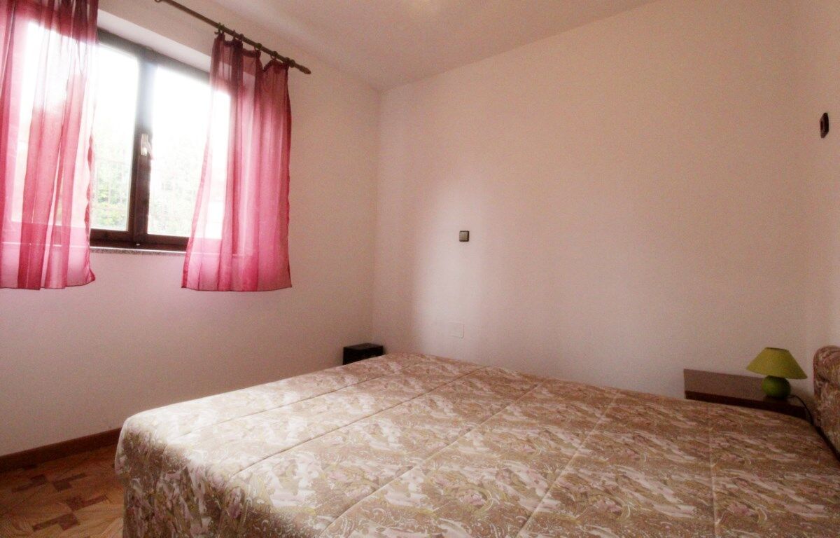 Apartments LEO with pool 90317-A4