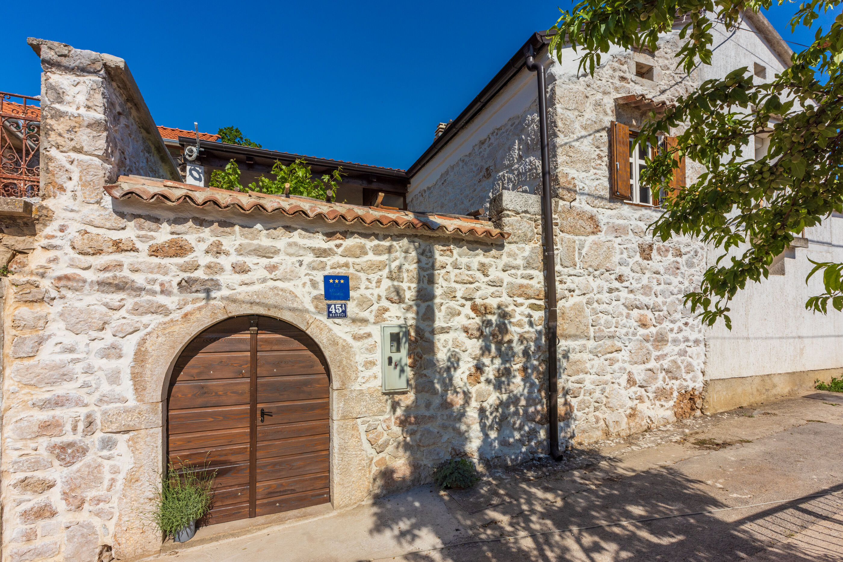 House Stara kuća-old stone house 85351-K1