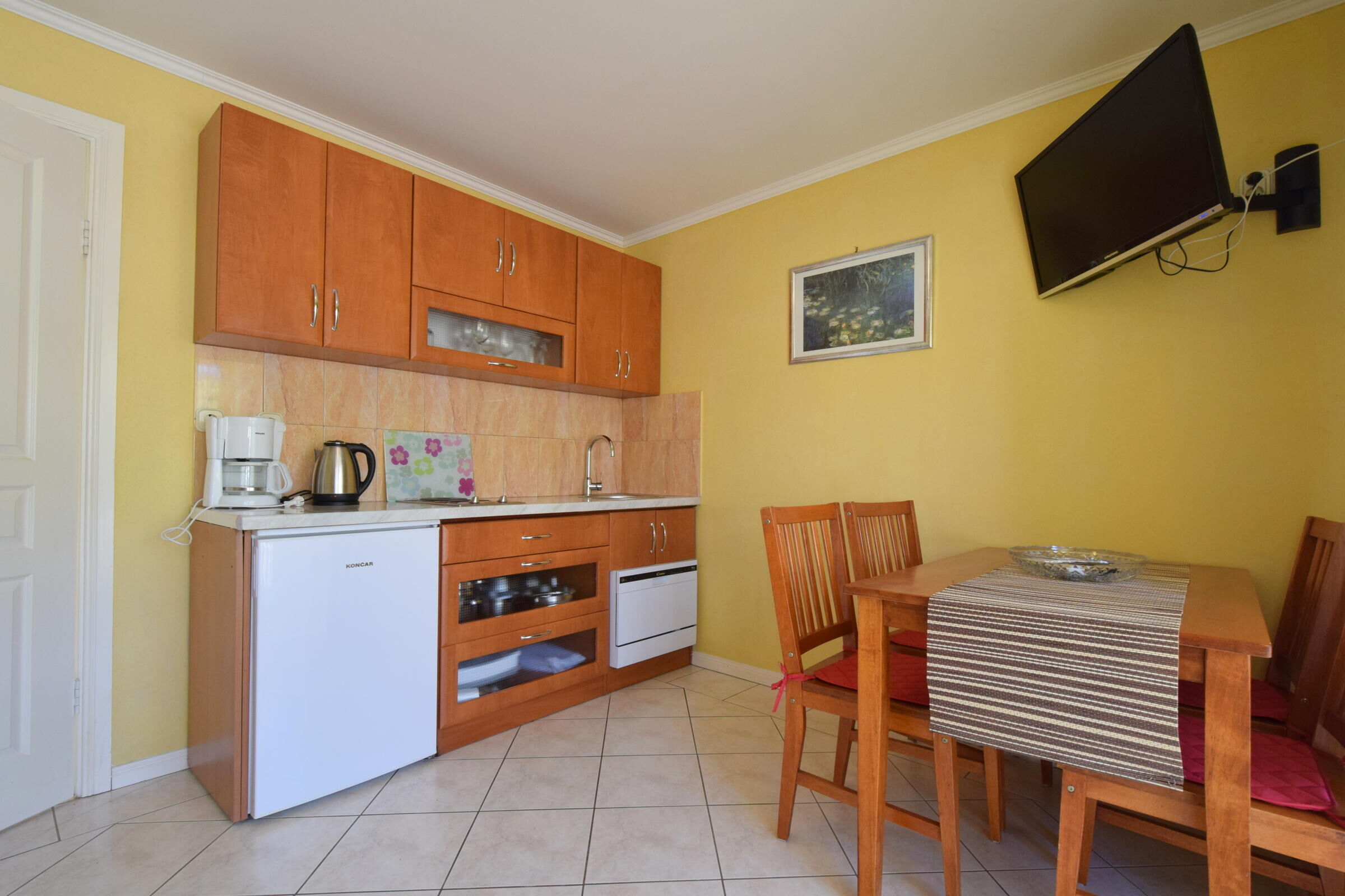 Apartments Jelica 62136-A1