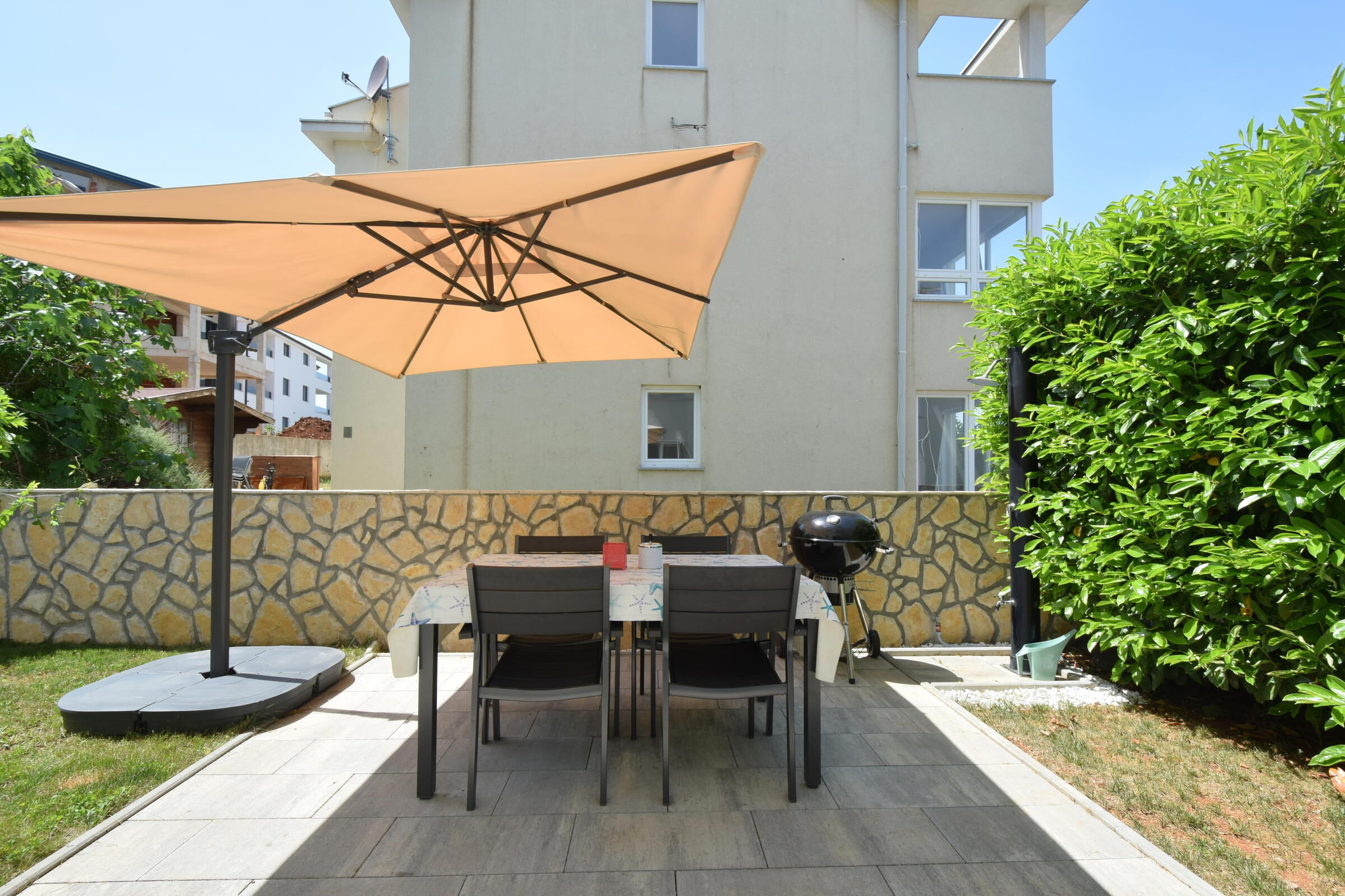 Apartment Rosemary 62145-A1
