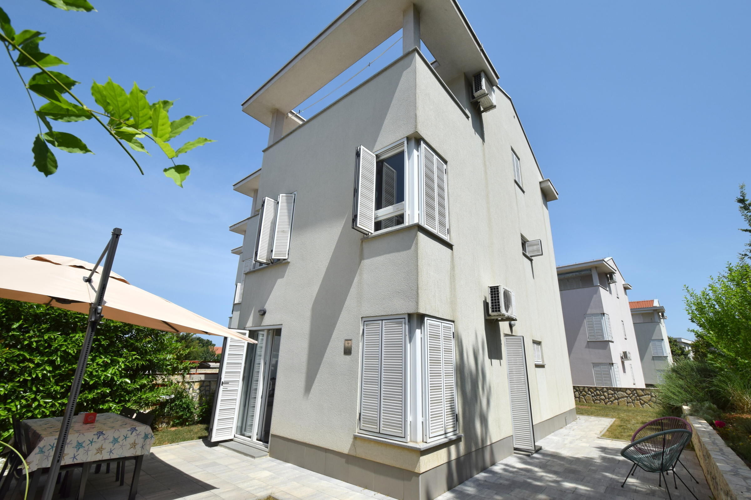 Apartment Rosemary 62145-A1