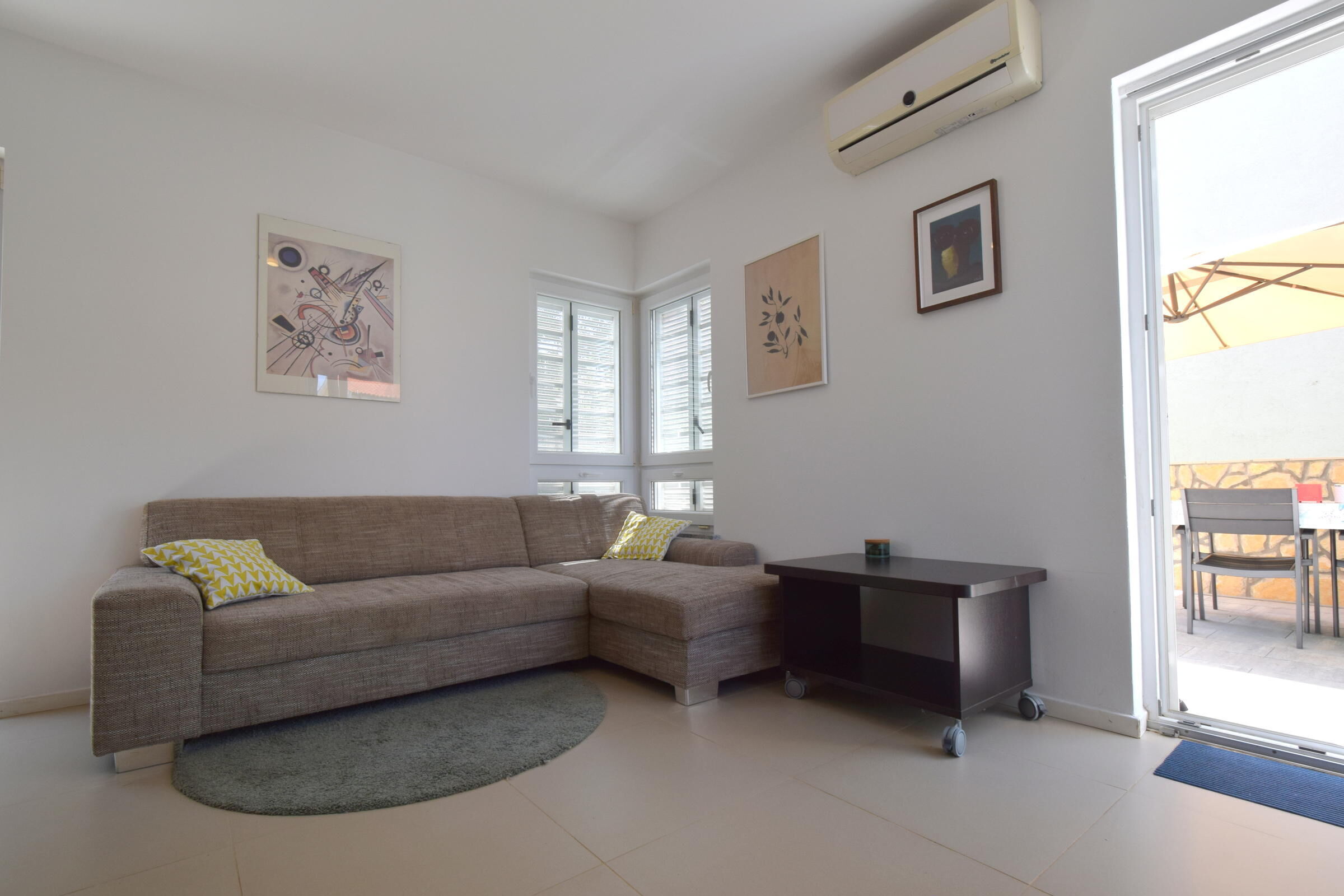 Apartment Rosemary 62145-A1