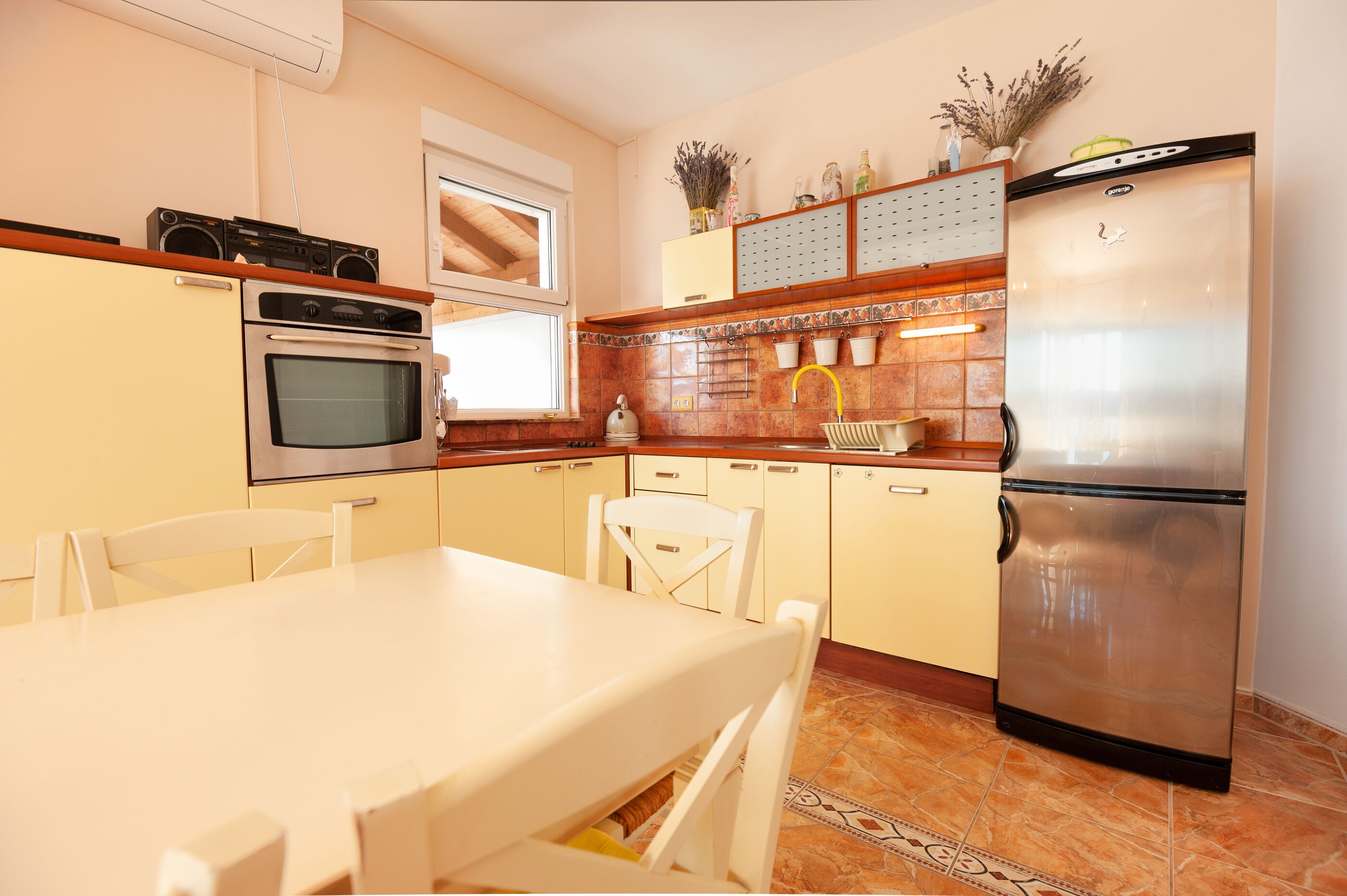 Apartments Gordana 30381-A1
