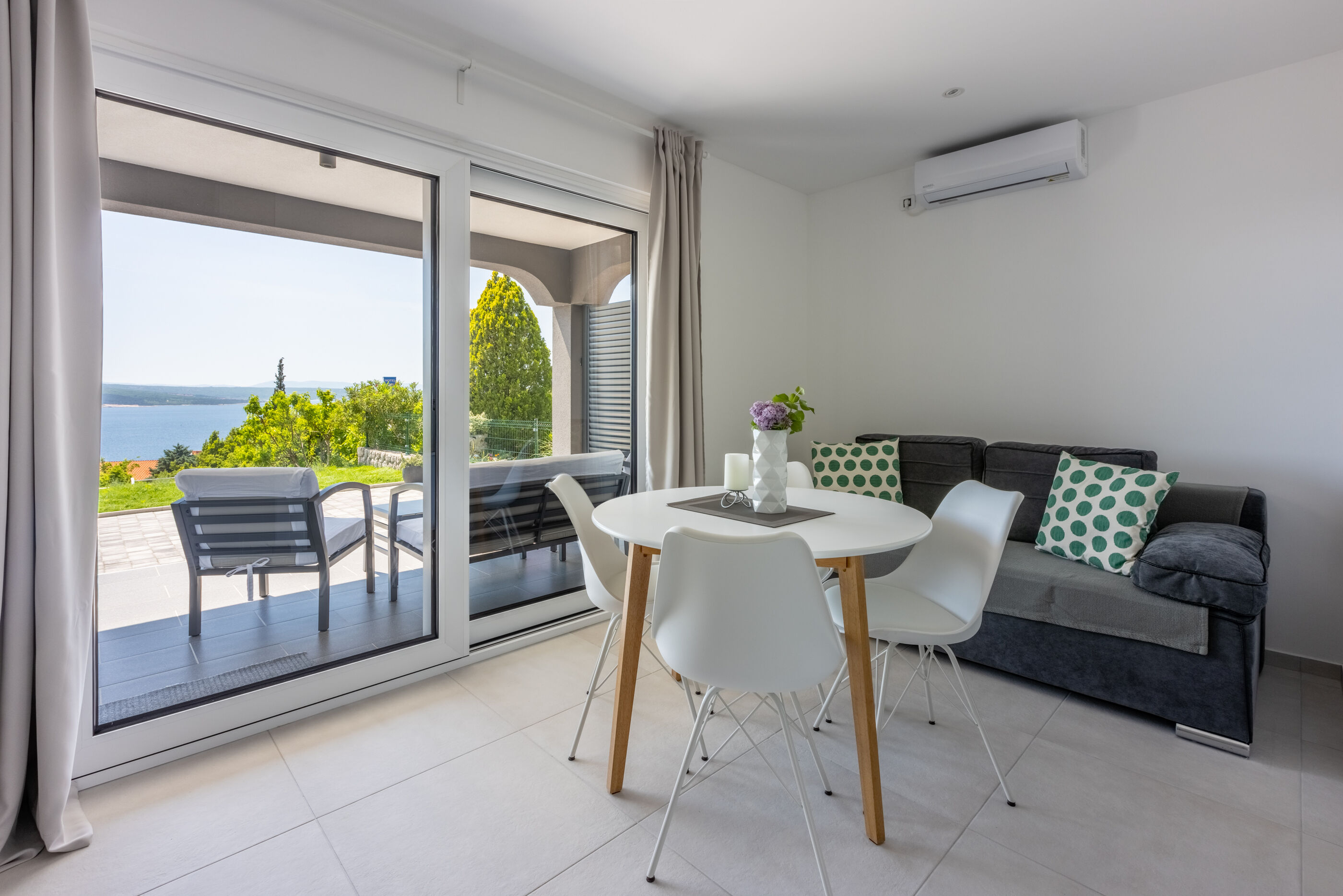 Apartments Rose 27561-A2