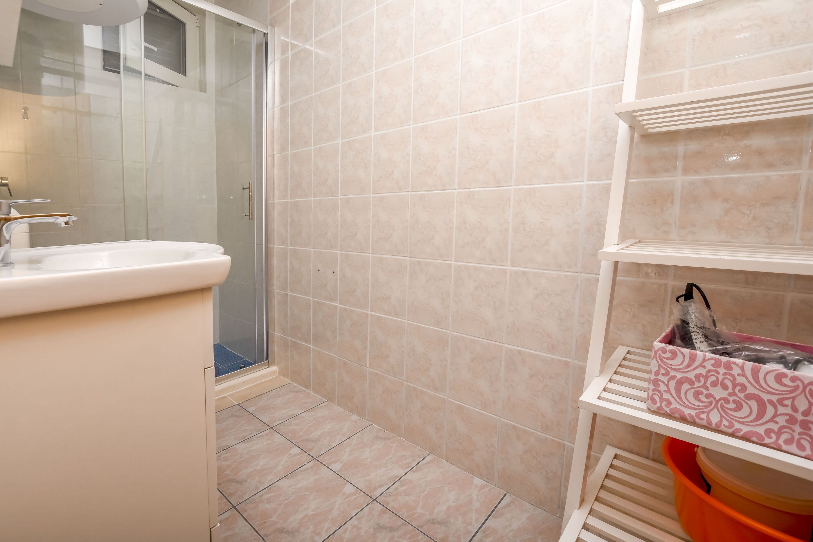 Apartments Ive i Maja 64331-A1