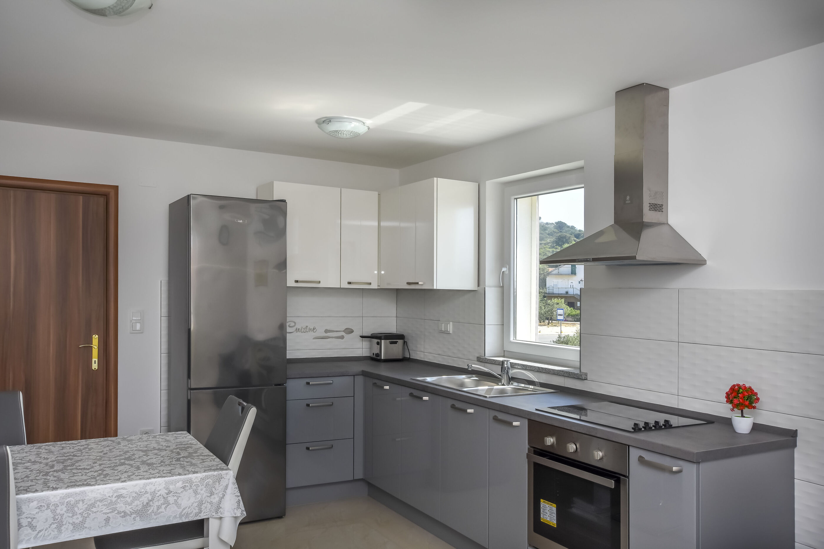 Apartments Mario 87411-A2