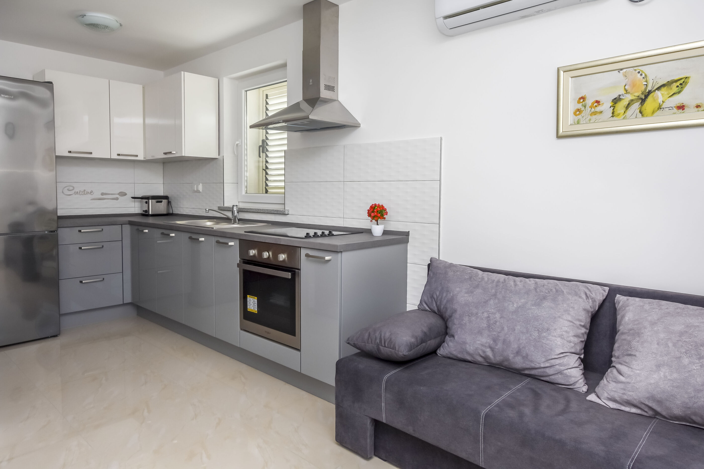 Apartments Mario 87411-A2