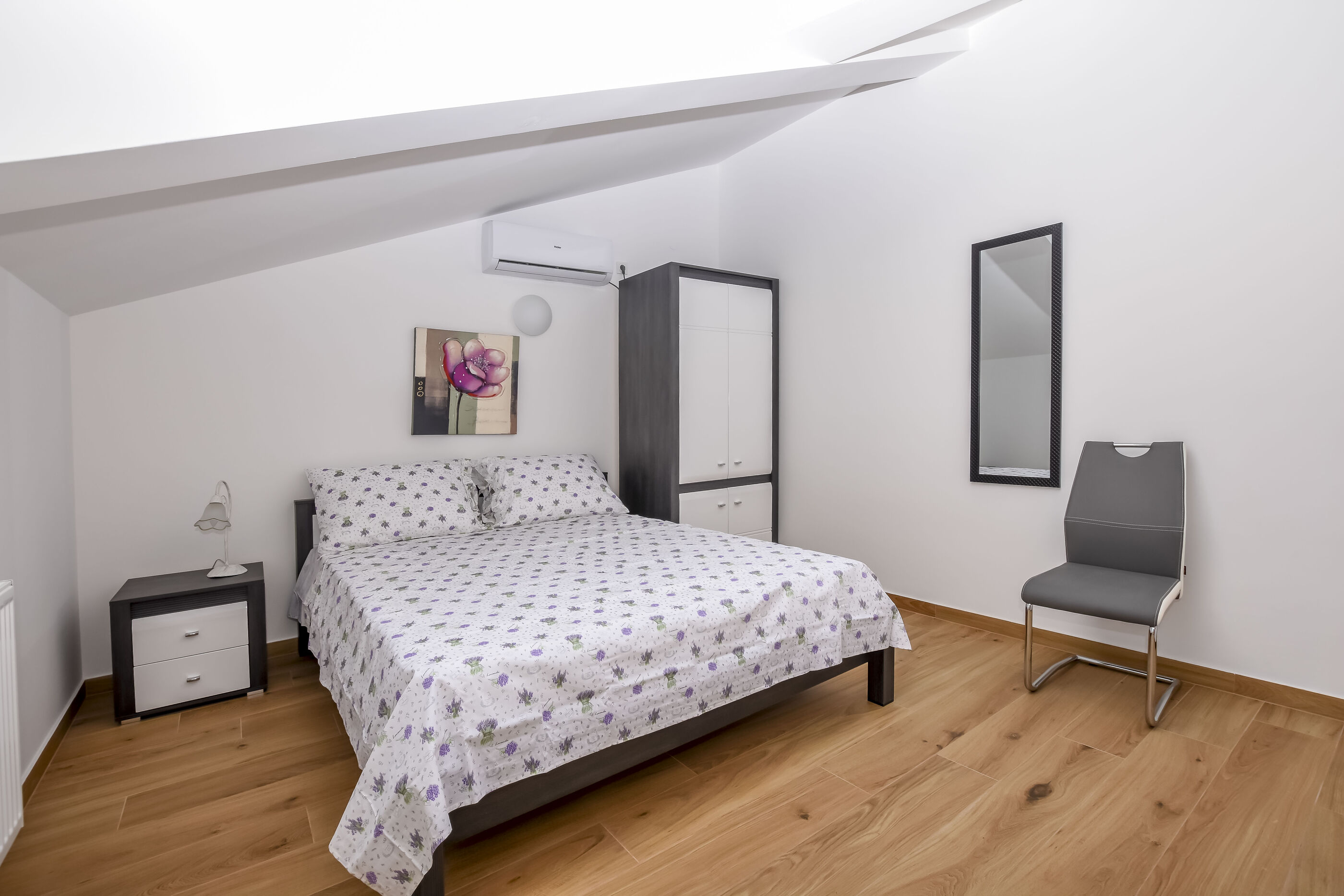 Apartments Mario 87411-A4