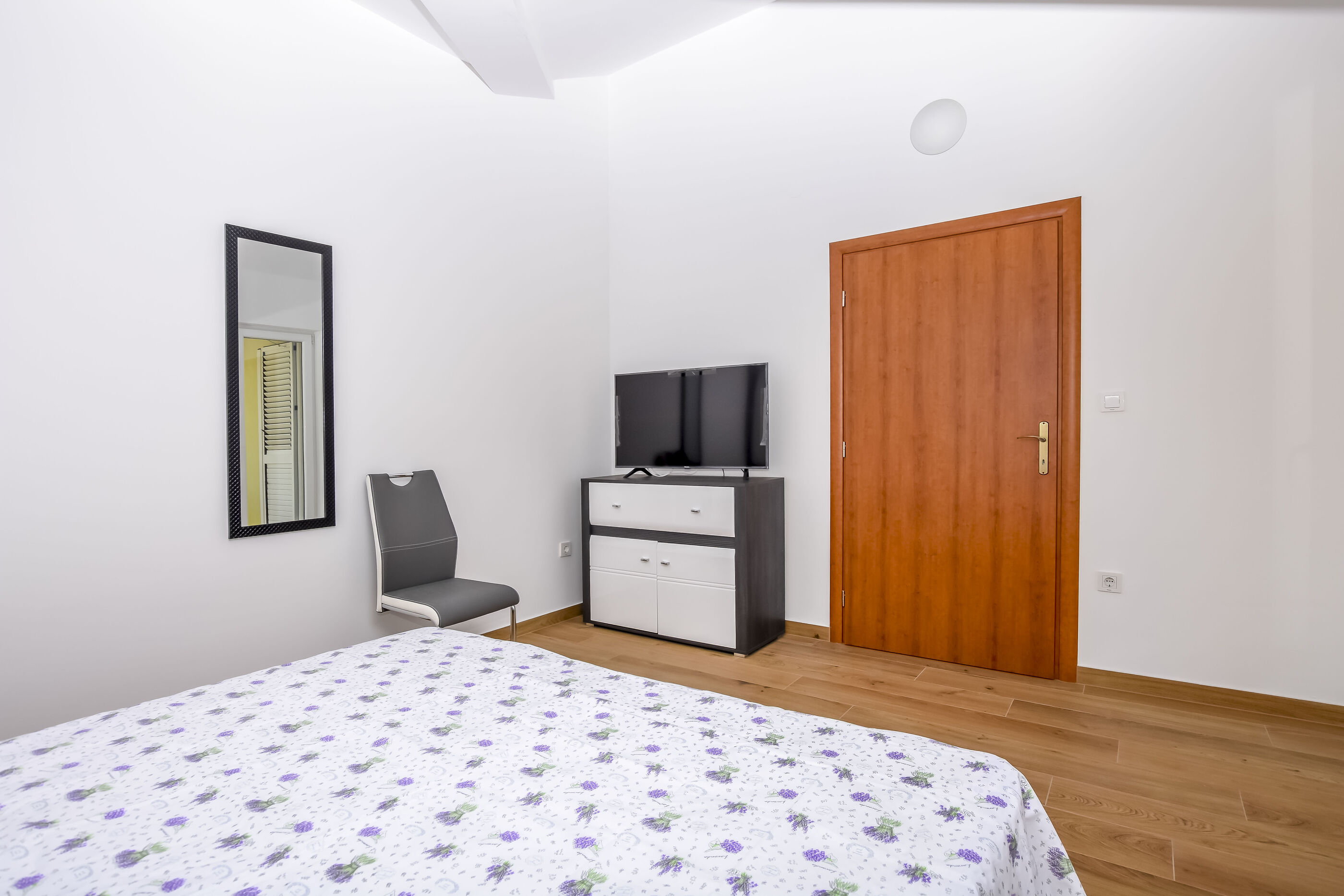 Apartments Mario 87411-A4
