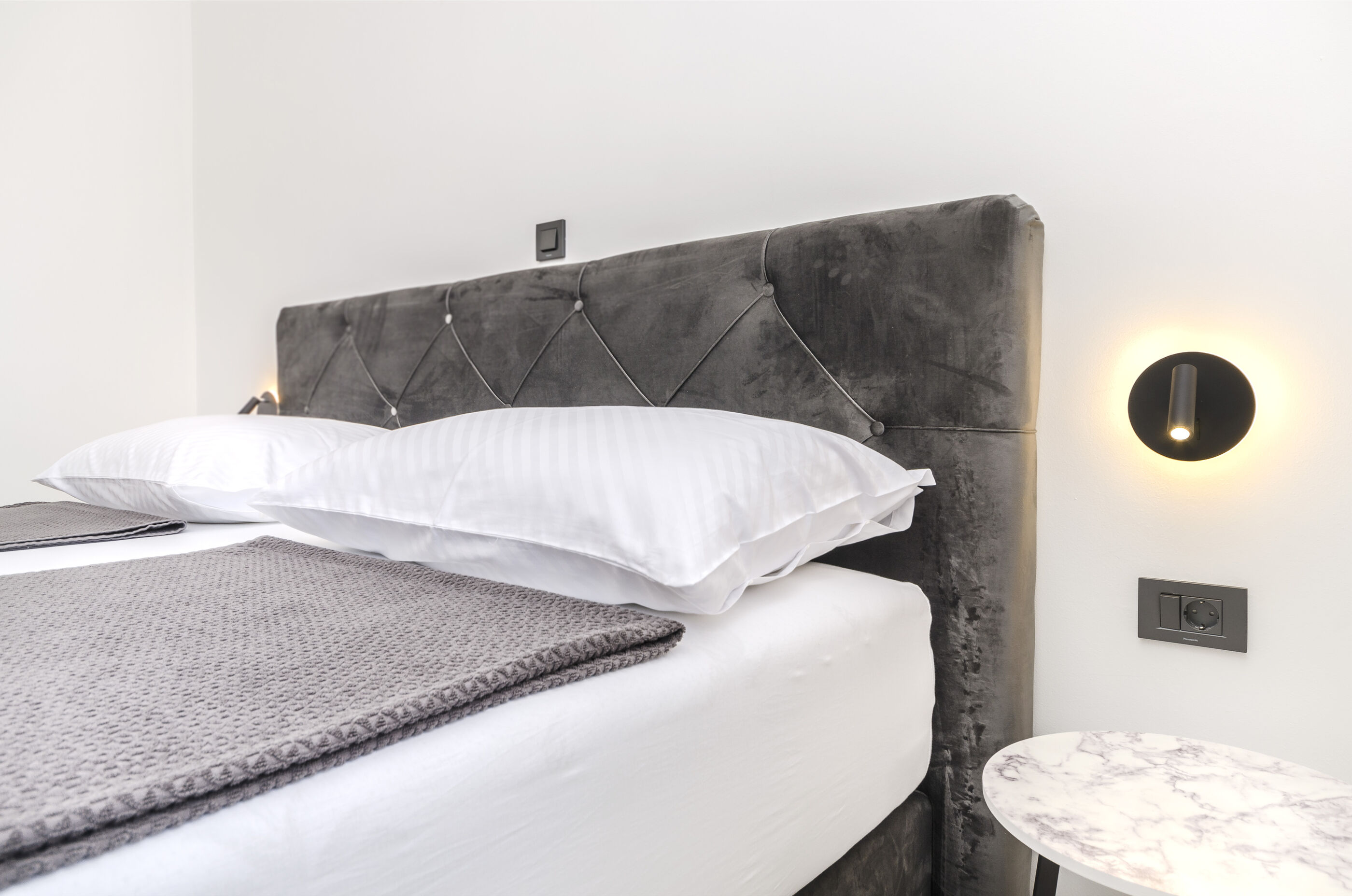 Apartments Villa Casia 33802-A1