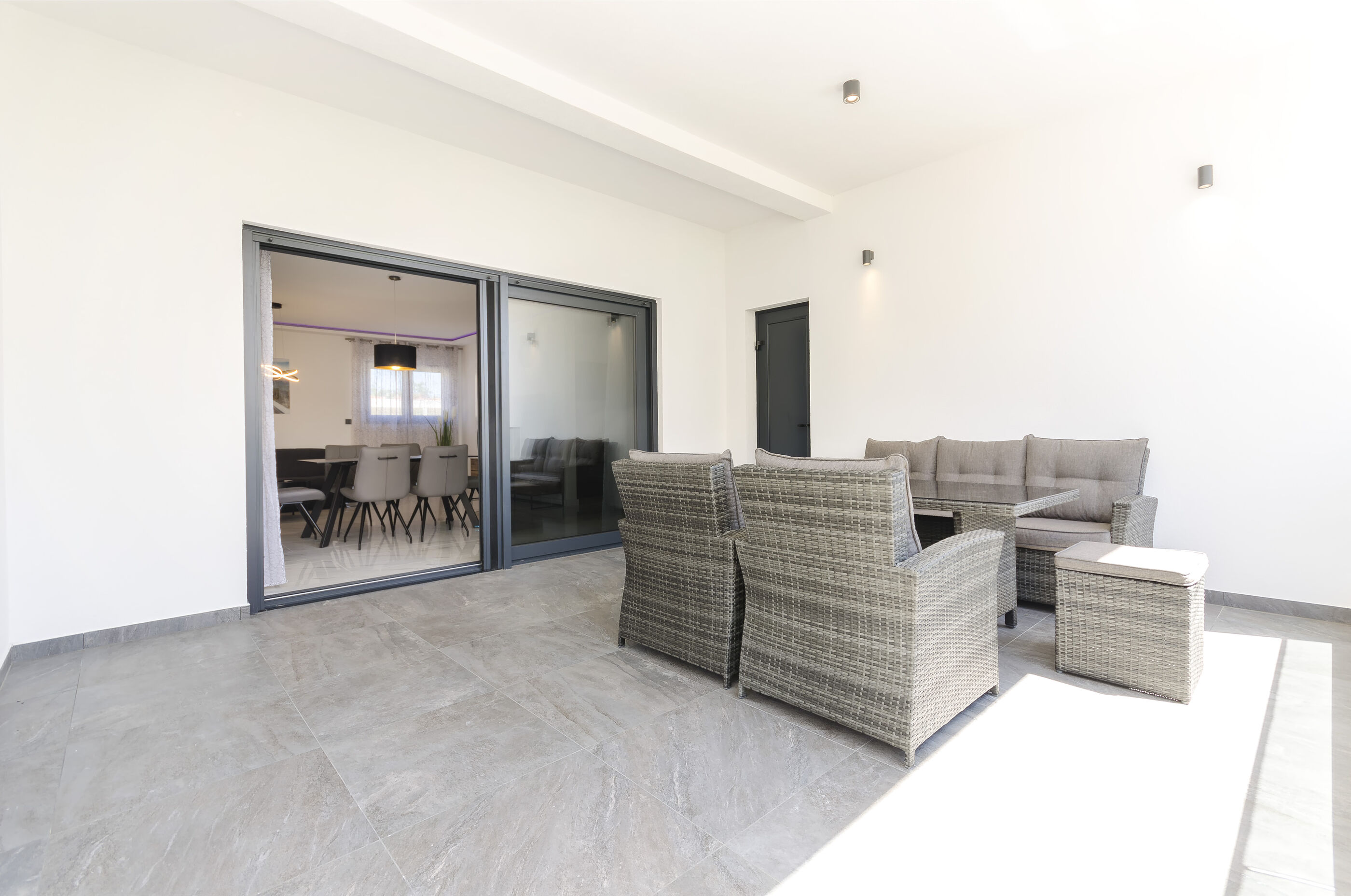 Apartments Villa Casia 33802-A1