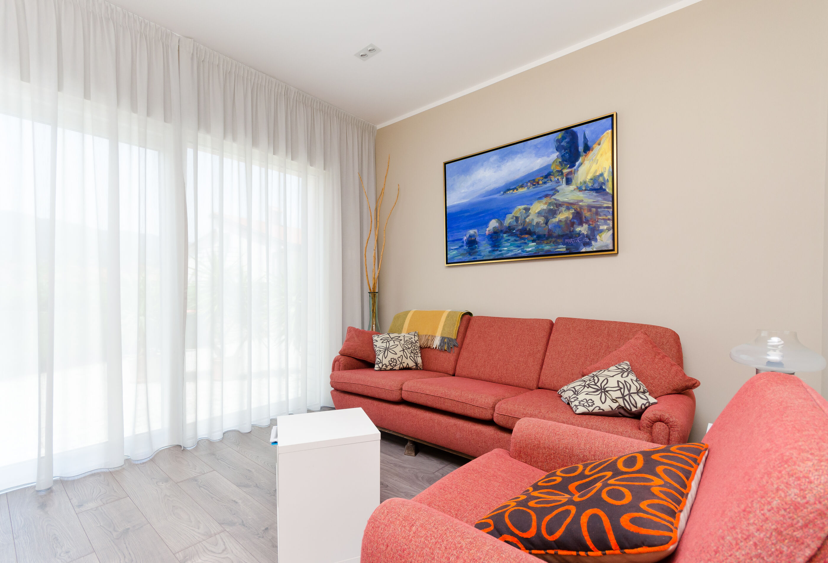 House Josip House 87692-K1