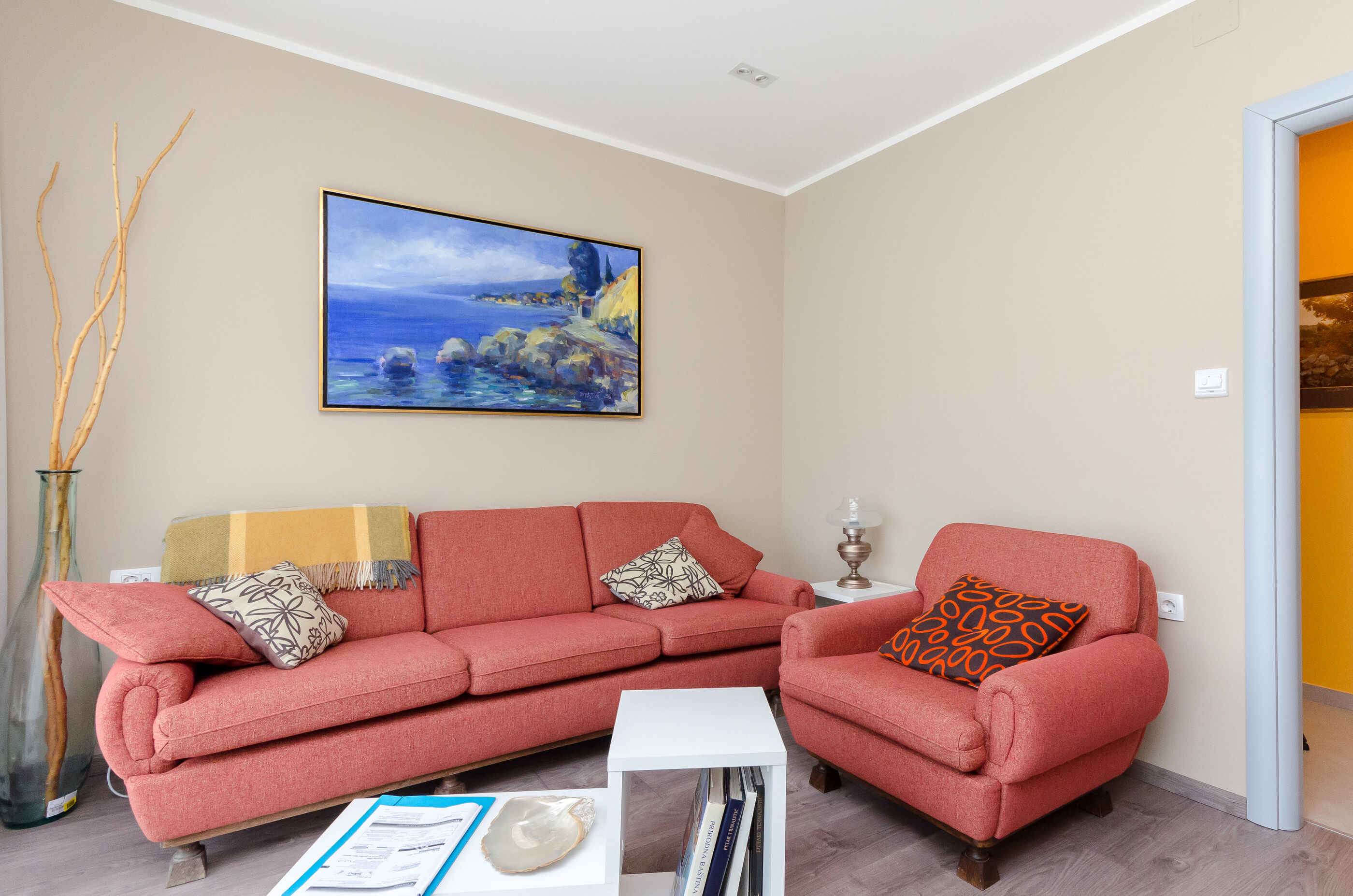 House Josip House 87692-K1