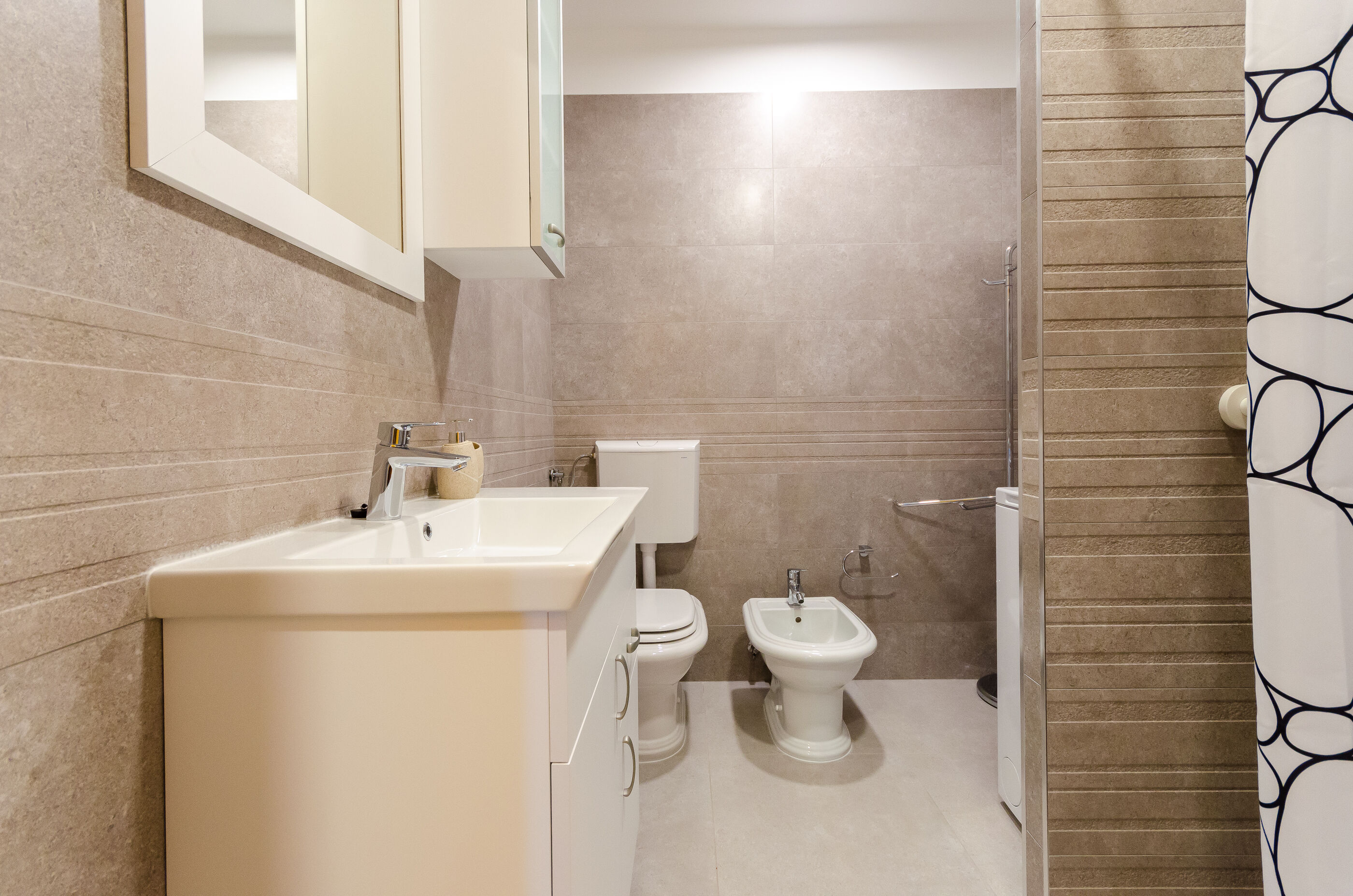 House Josip House 87692-K1