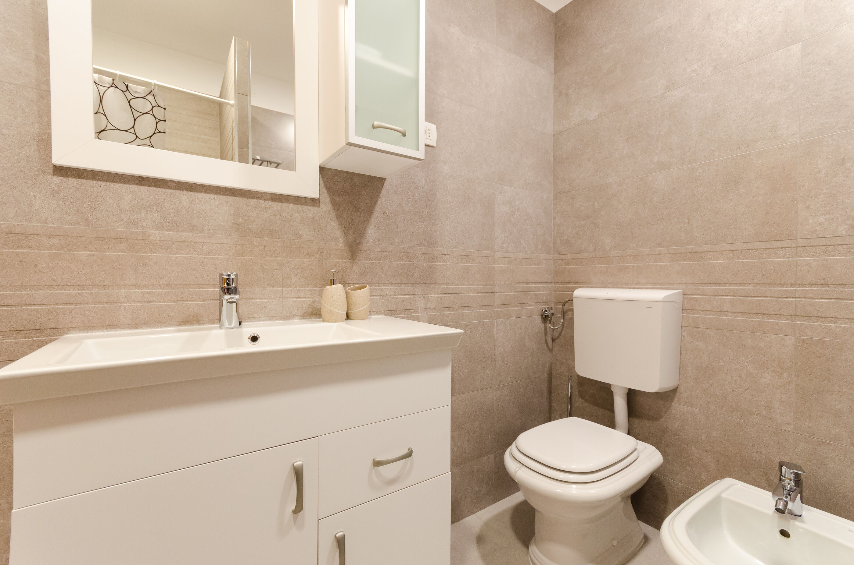 House Josip House 87692-K1