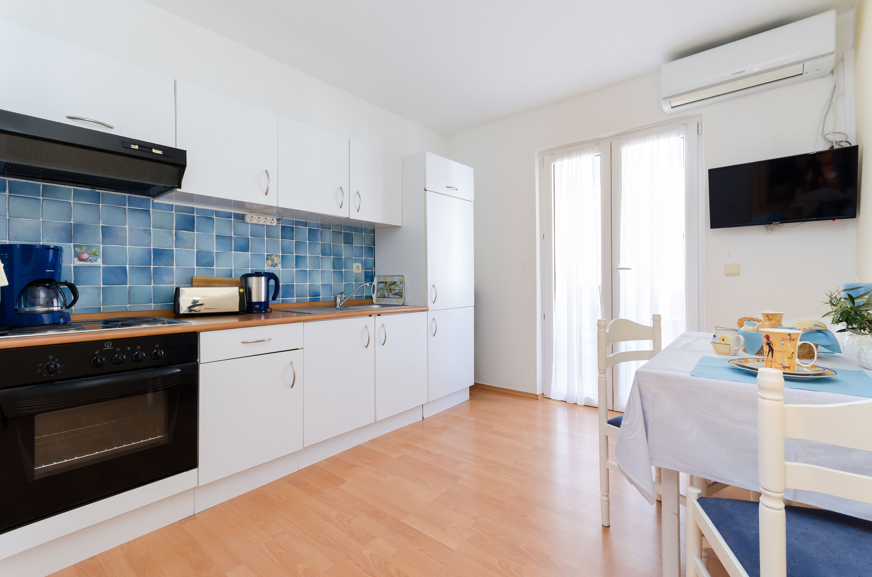 Apartments Damir 60581-A1