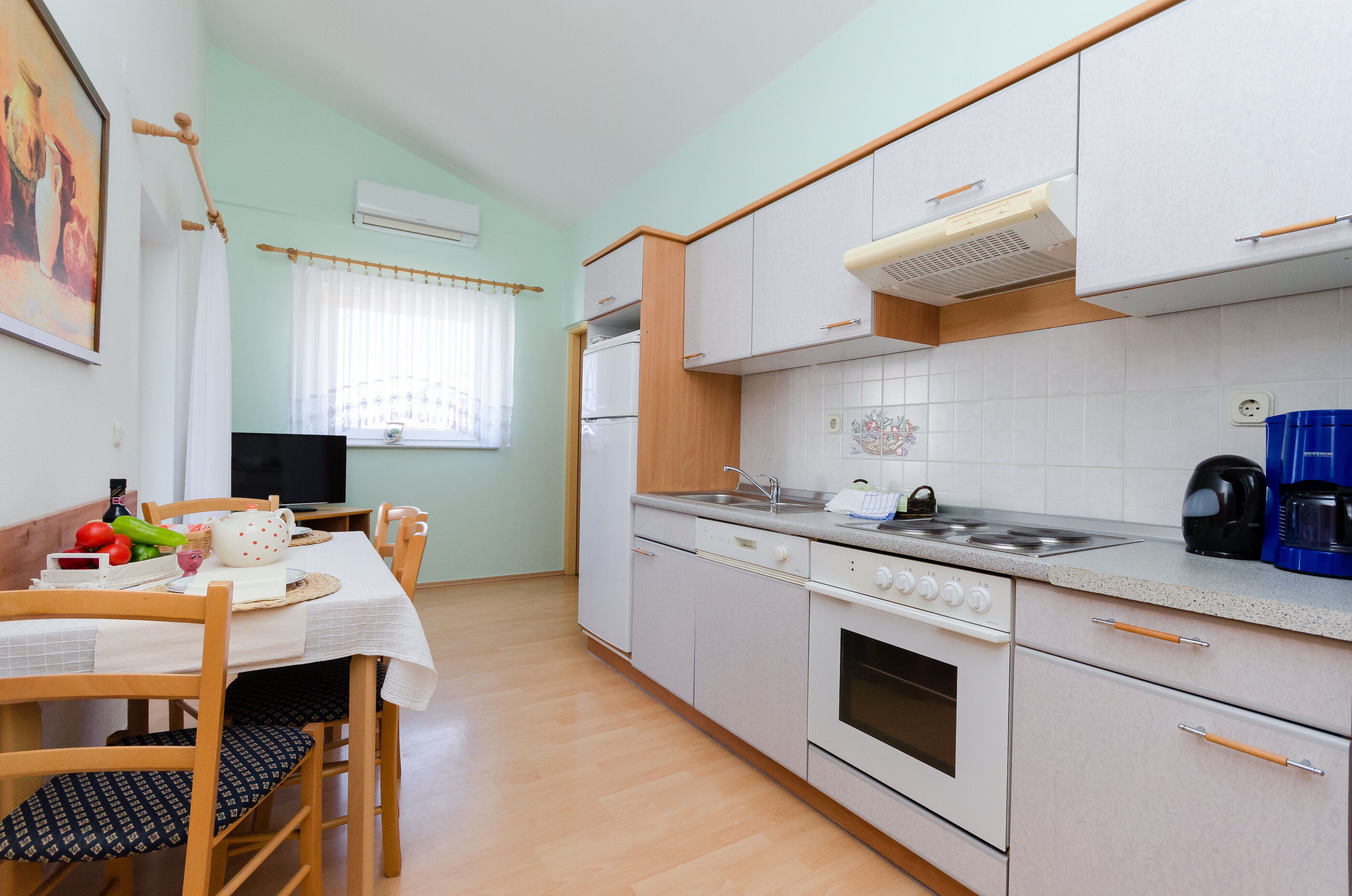 Apartments Damir 60581-A4