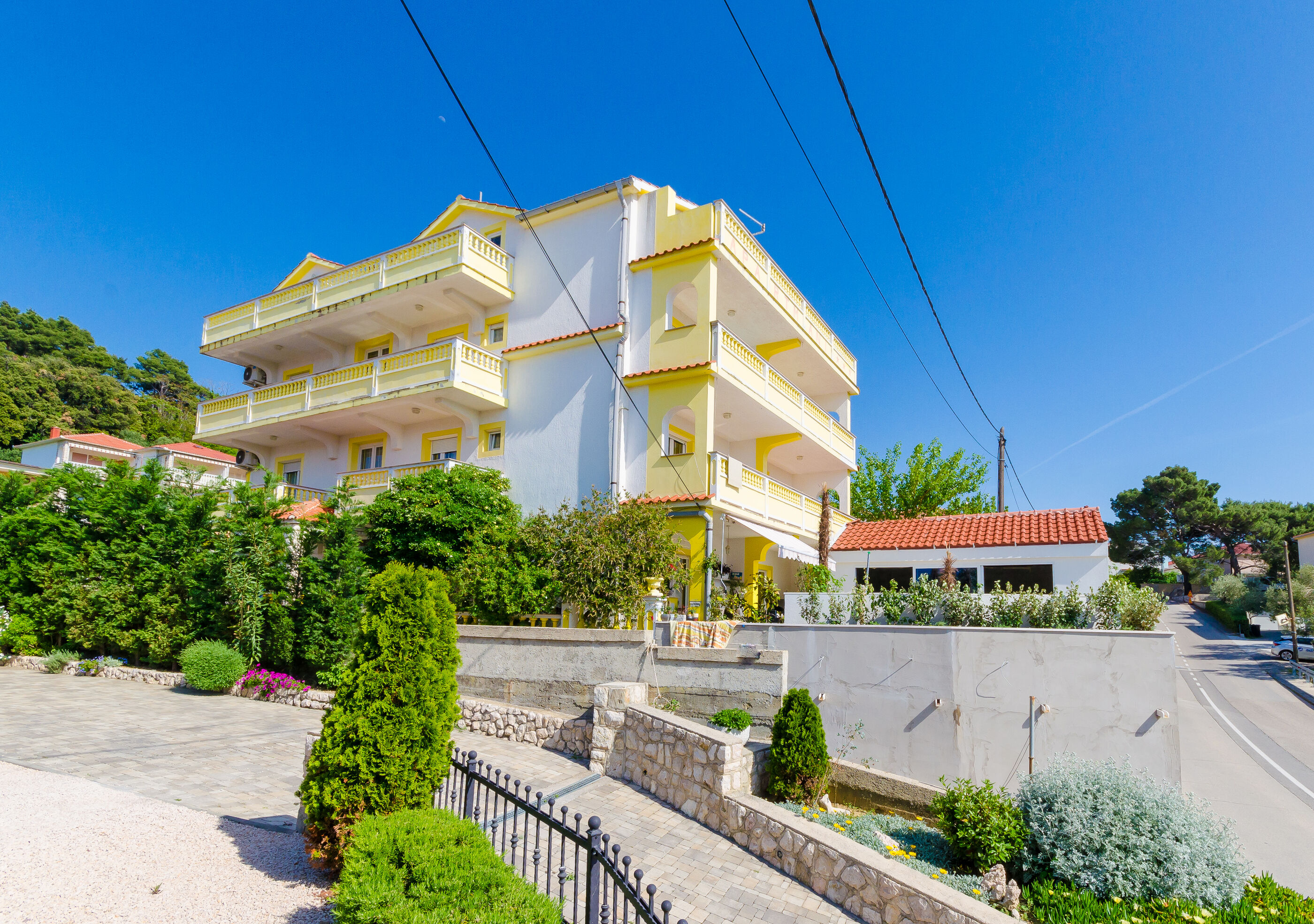 Apartments Meri 65641-A4