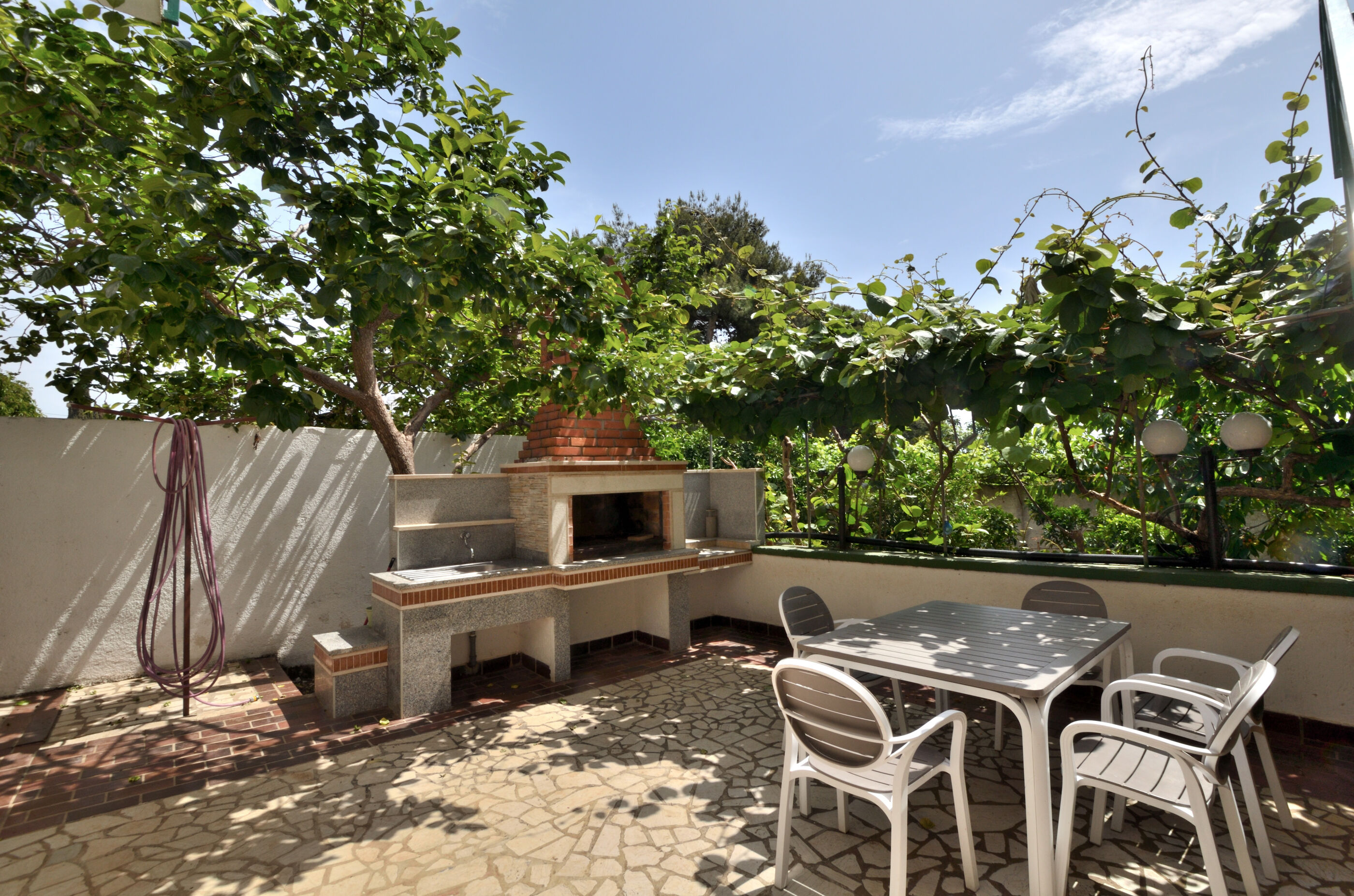 Apartments Pintur 87851-A2