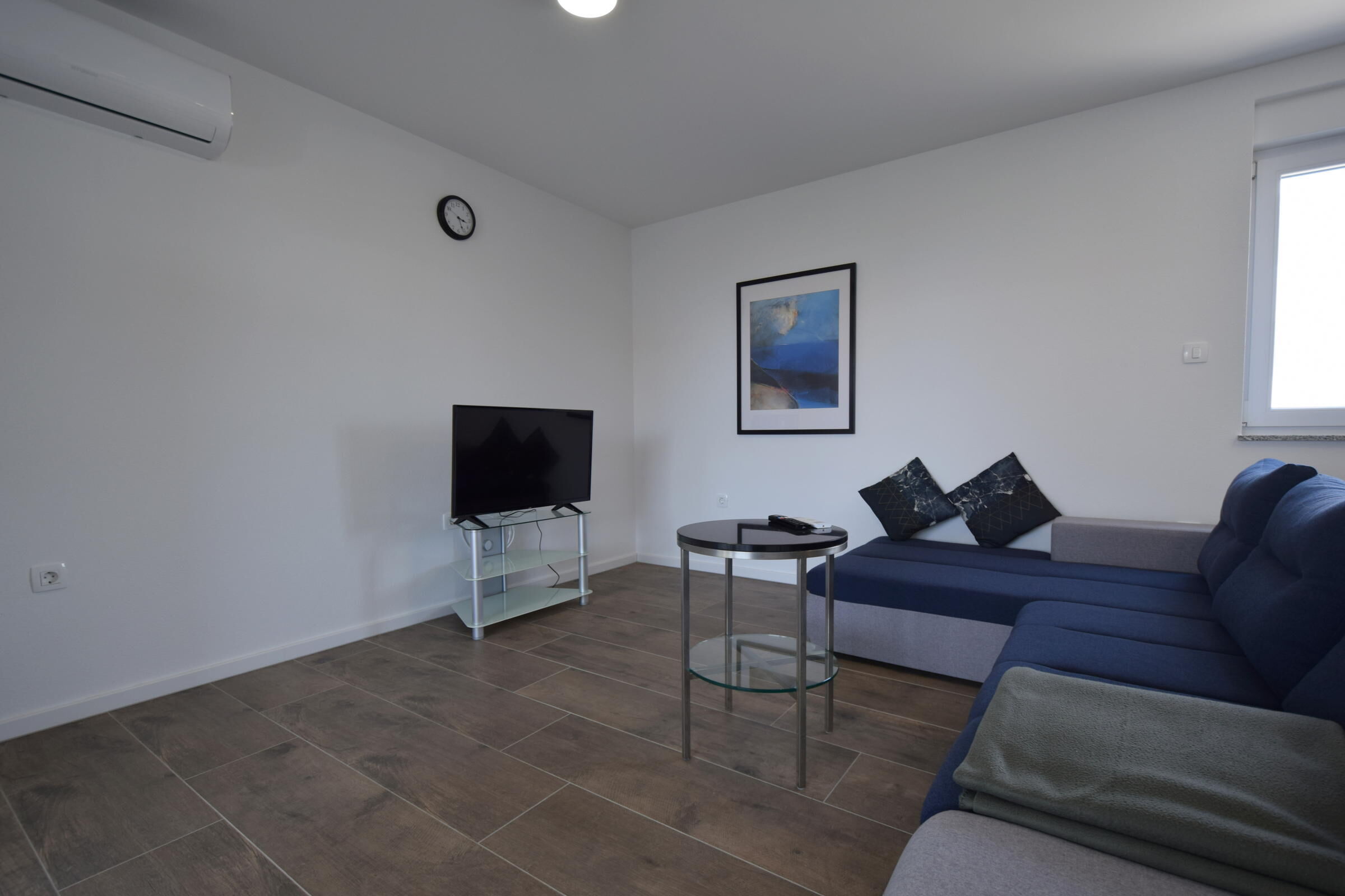 Apartments Lavinia 62008-A2